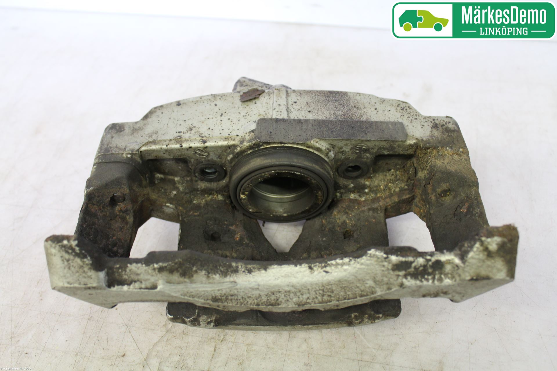 Volvo V70 08-13 Bromsok Fram Vänster