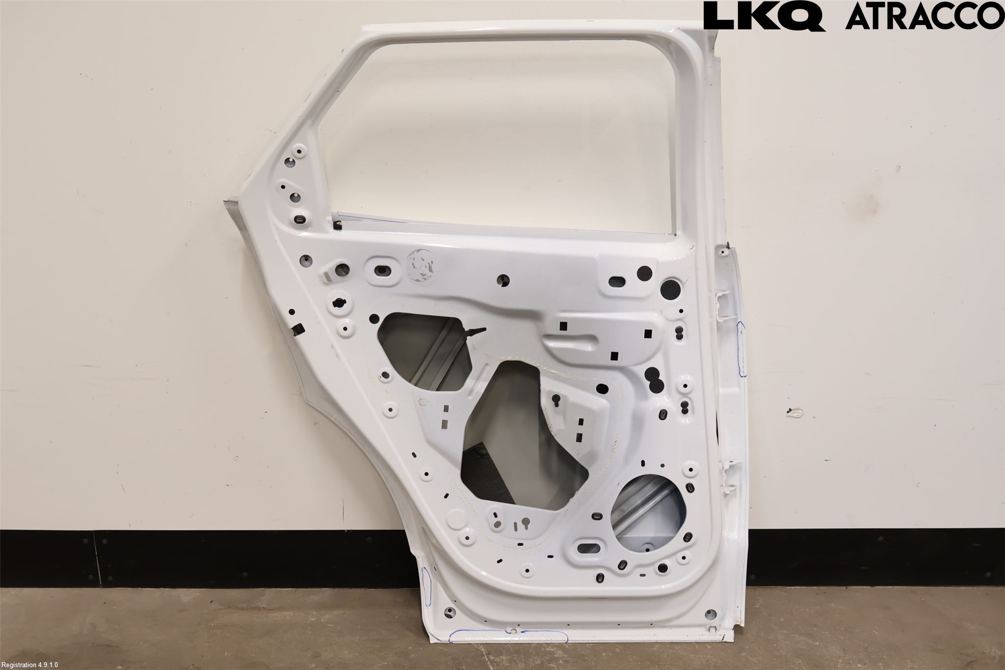 Peugeot 3008 17-24 Dörr Fram Vänster