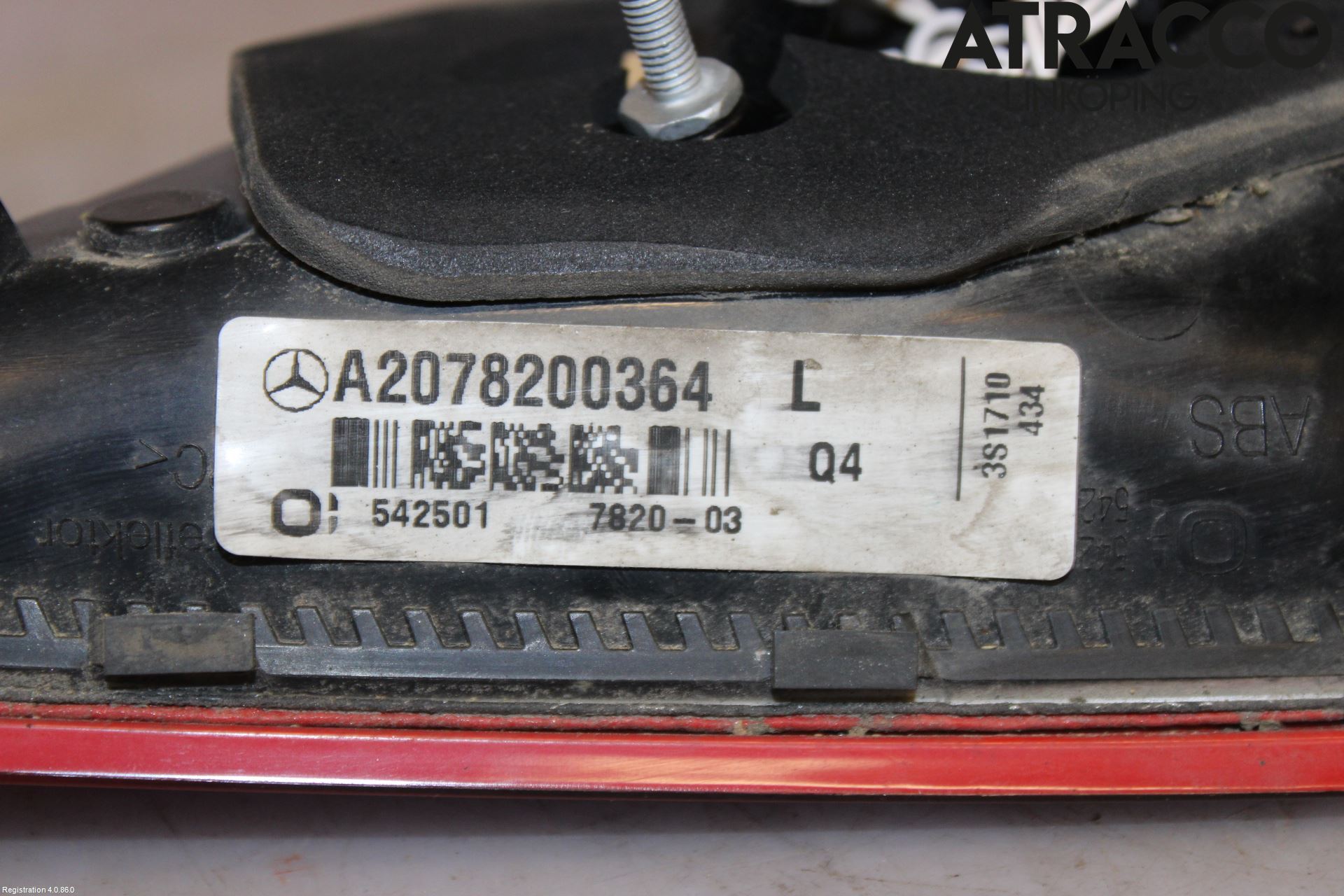 Mercedes-Benz MB E-KLASS (W212) 09-16 Bakljus Lucka Vä