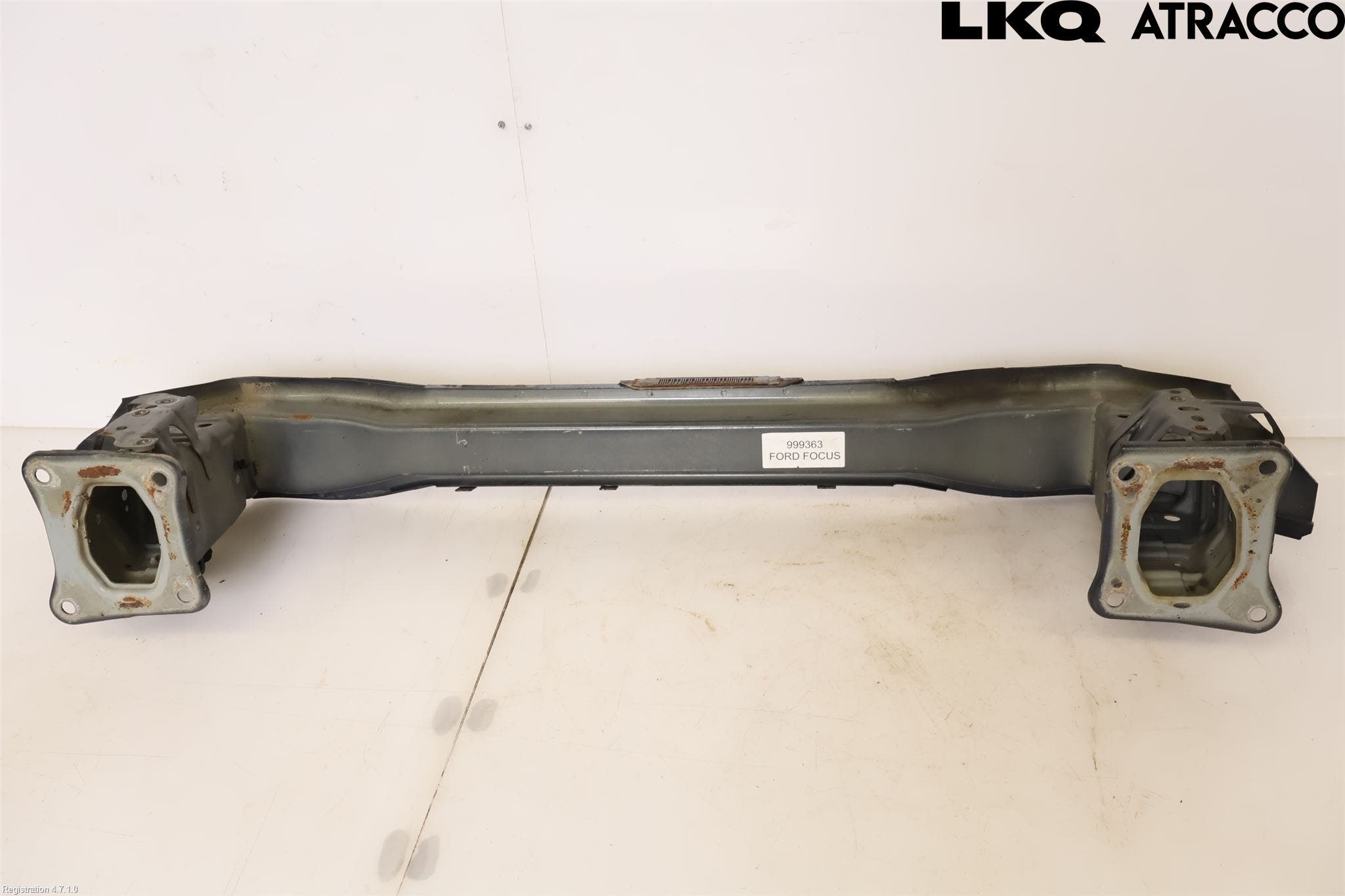 Ford FOCUS 11-14 Stötfångarbalk Fram