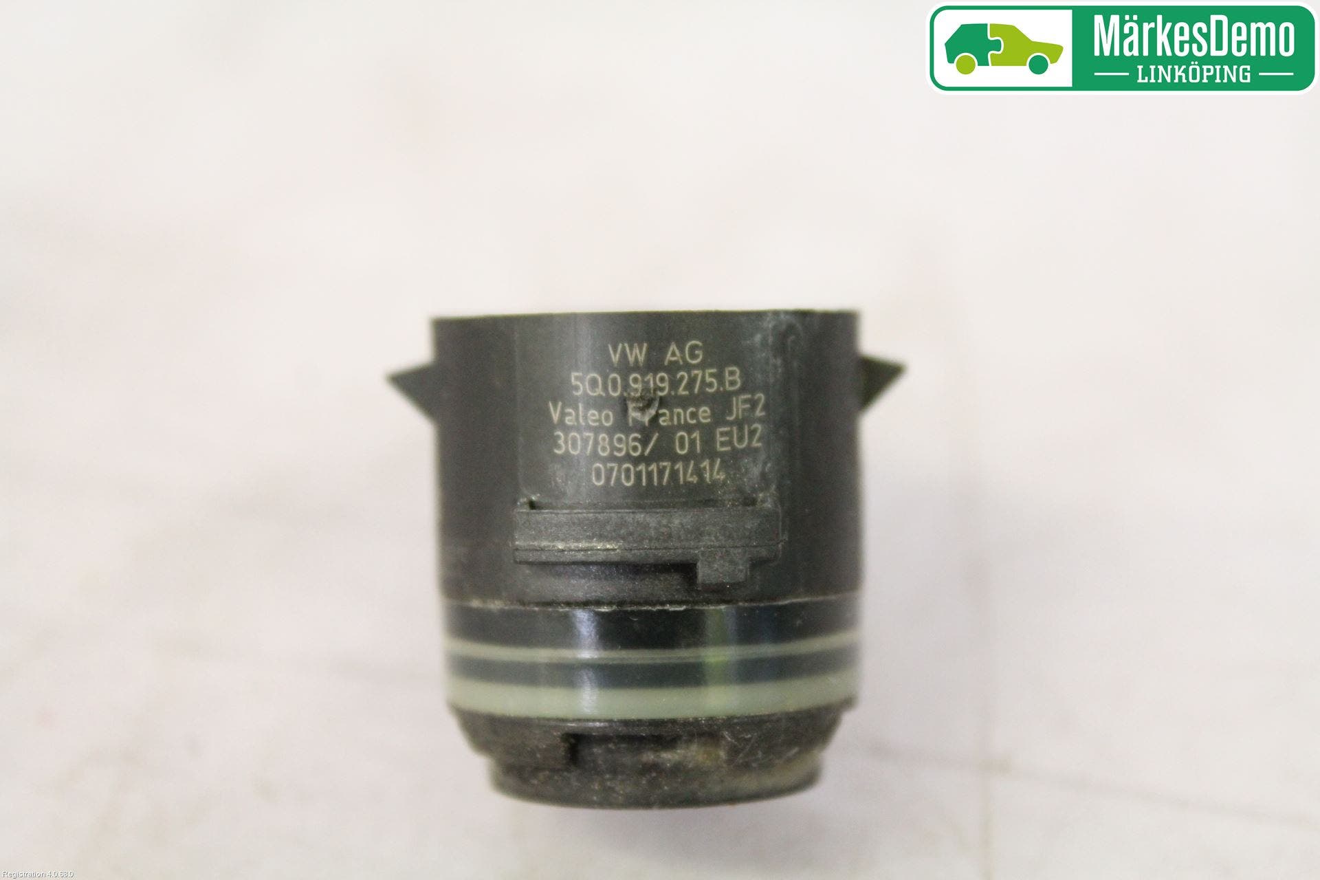 Volkswagen VW GOLF / E-GOLF VII 13-20 Parkeringshjälp Frontsensor