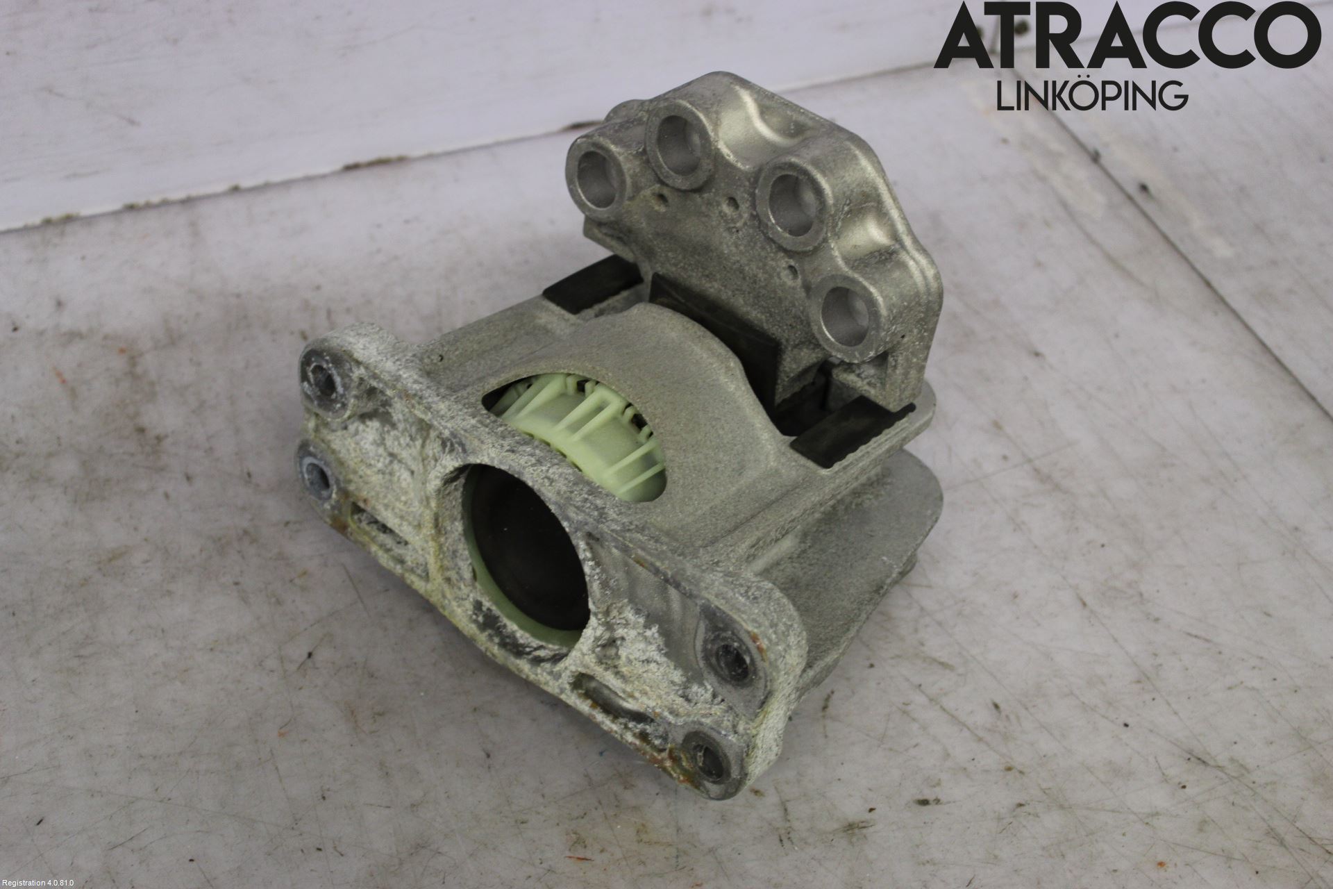 Ford TRANSIT/TOURNEO CUSTOM 13-24 Motorfäste