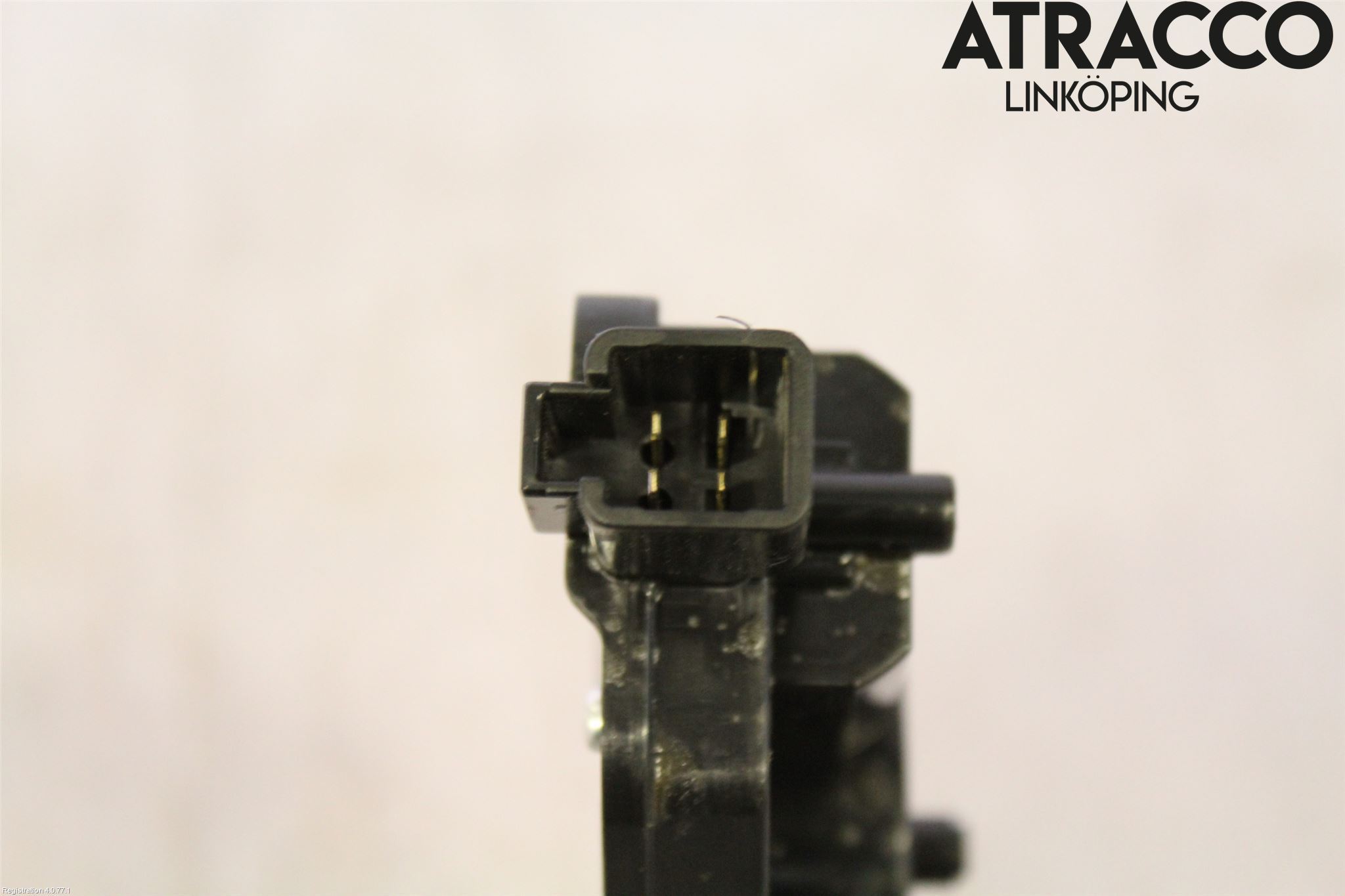 Suzuki SWIFT 17-24 Låskista Baklucka