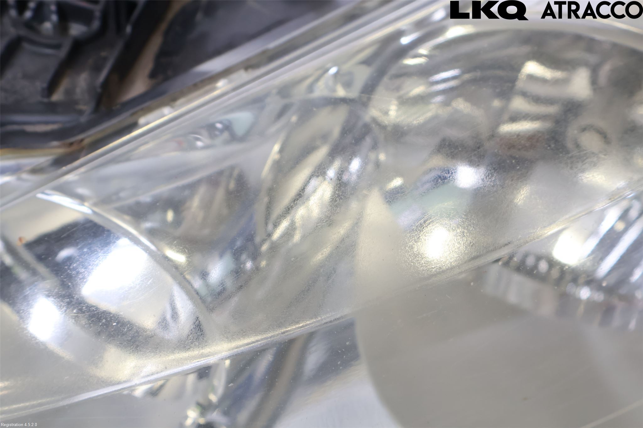 Peugeot 207 Strålkastare Vänster