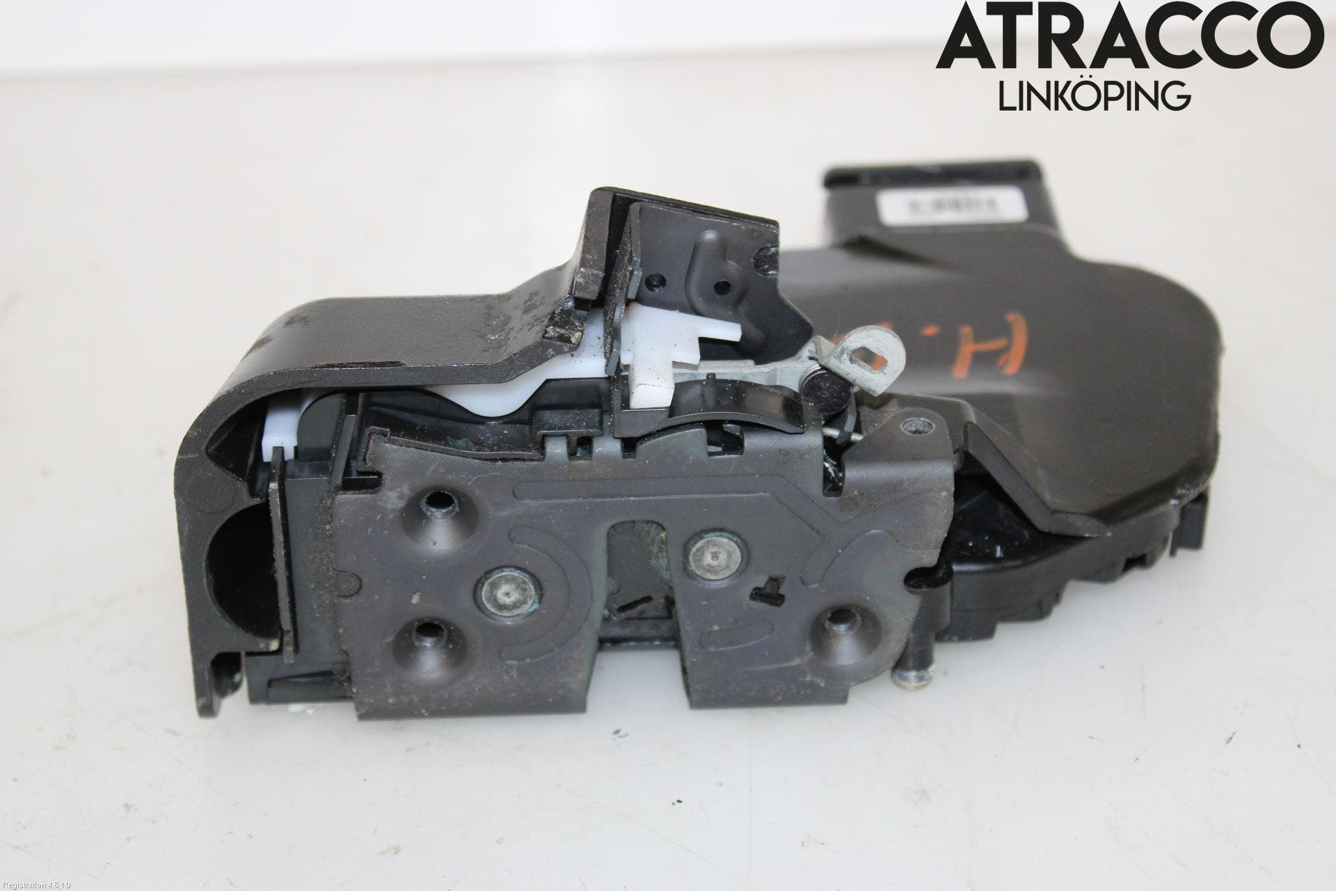 Volvo V50 04-07 Låskista-Dörrlås