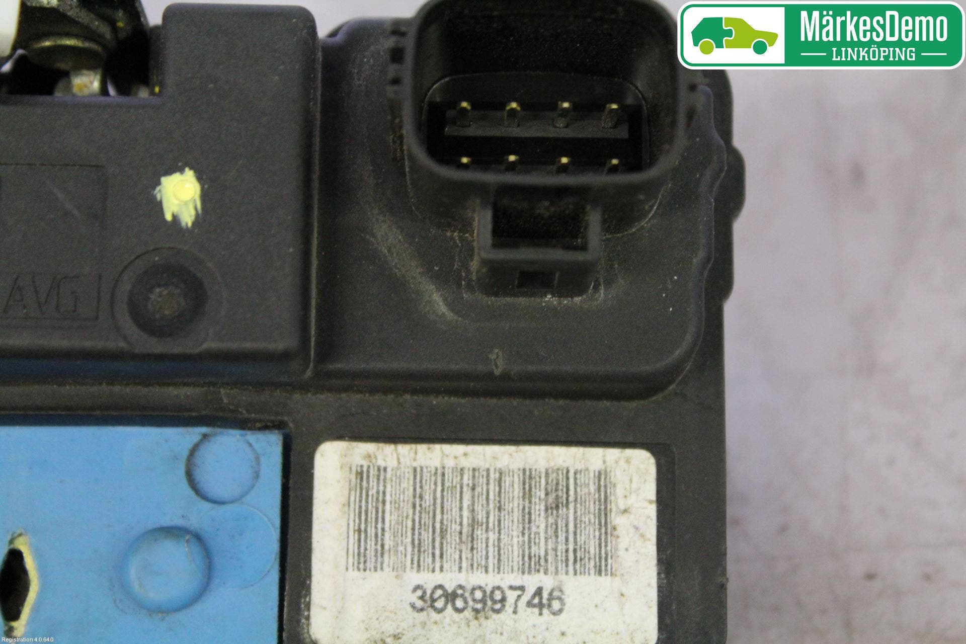 Volvo S60 05-10 Låskista-Dörrlås