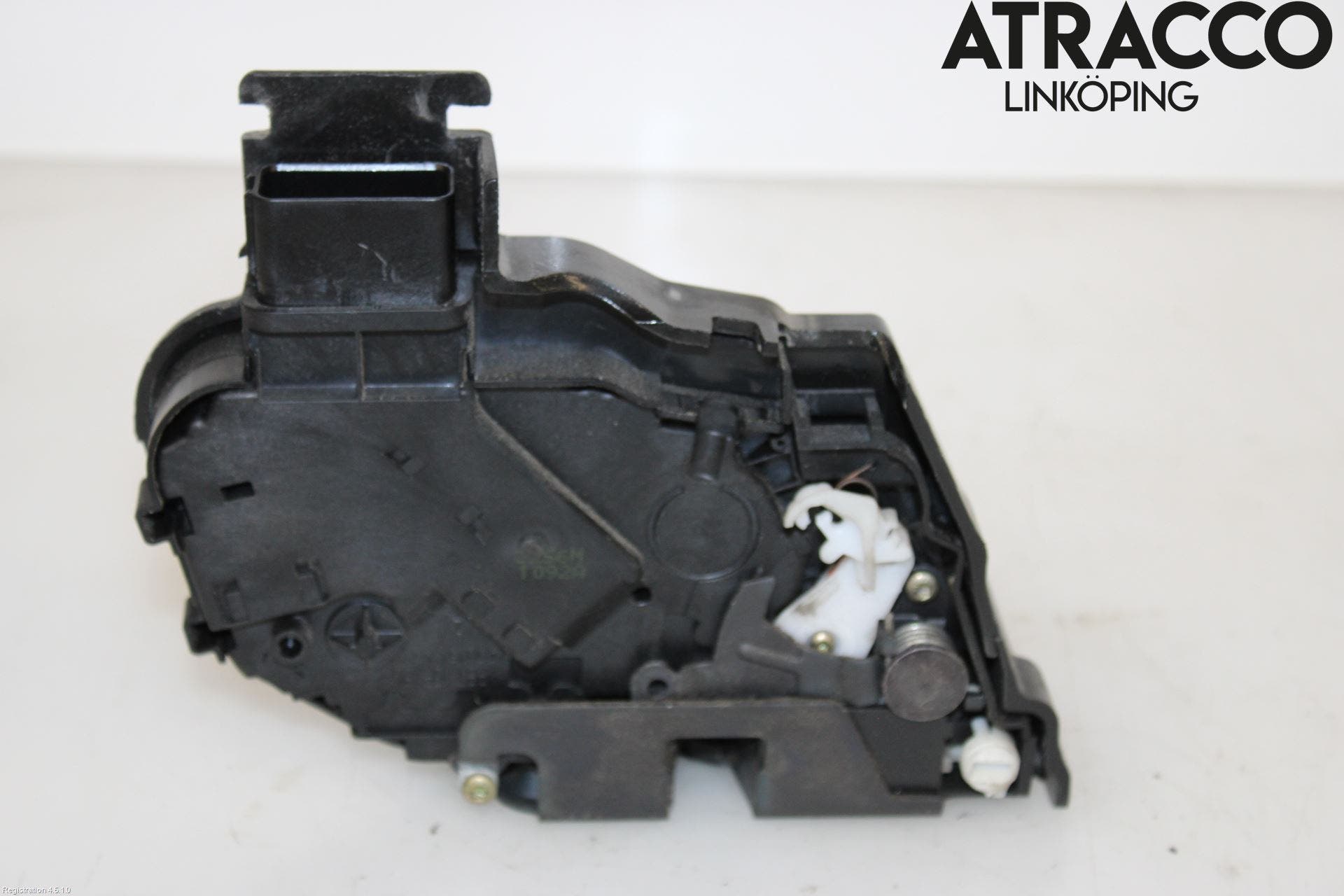 Volvo V50 04-07 Låskista-Dörrlås