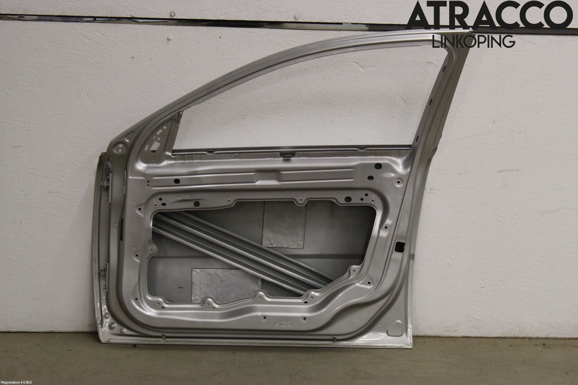 Volvo V70 08-13 Dörr Fram Höger