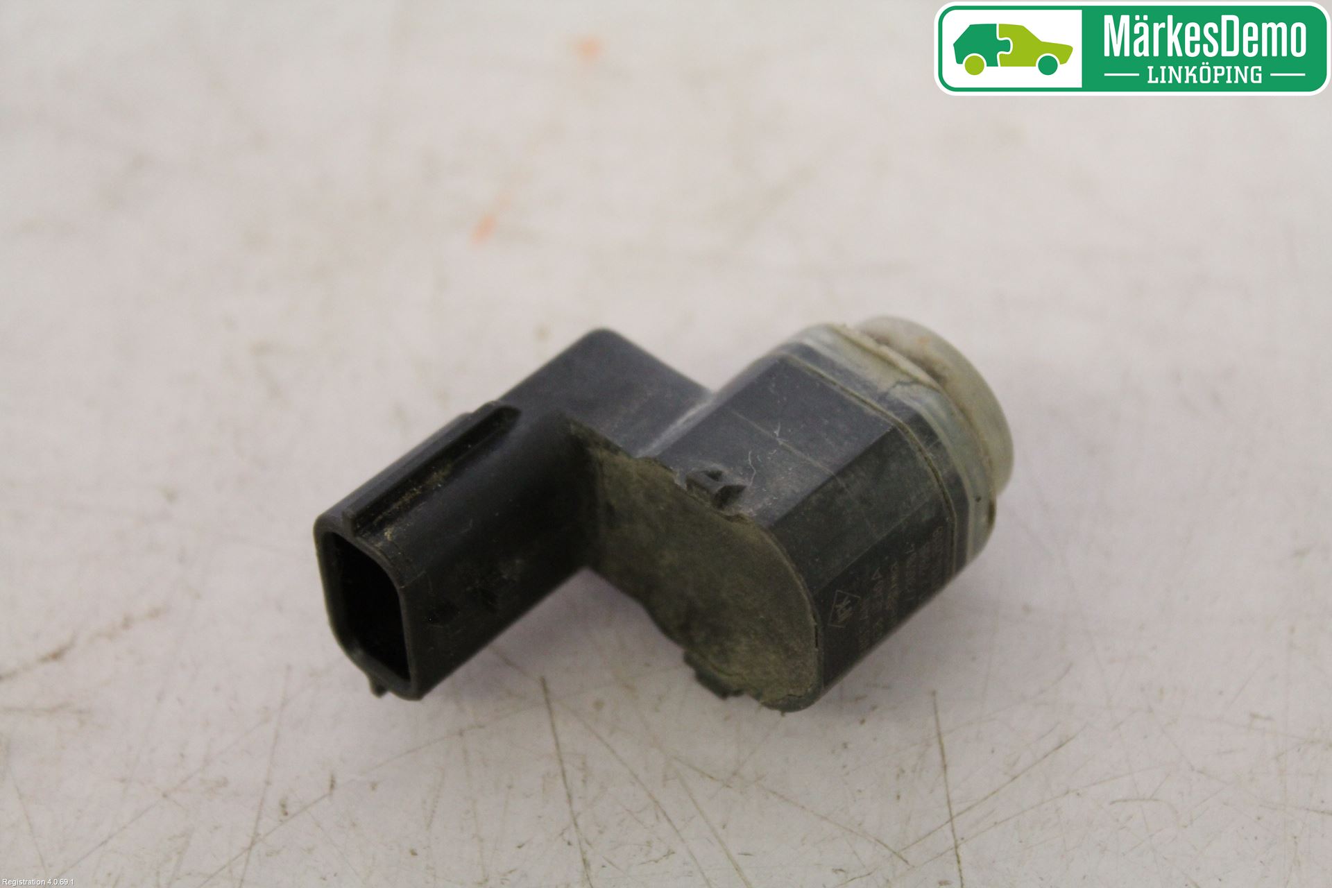 Nissan QASHQAI 14-17 Parkeringshjälp Frontsensor