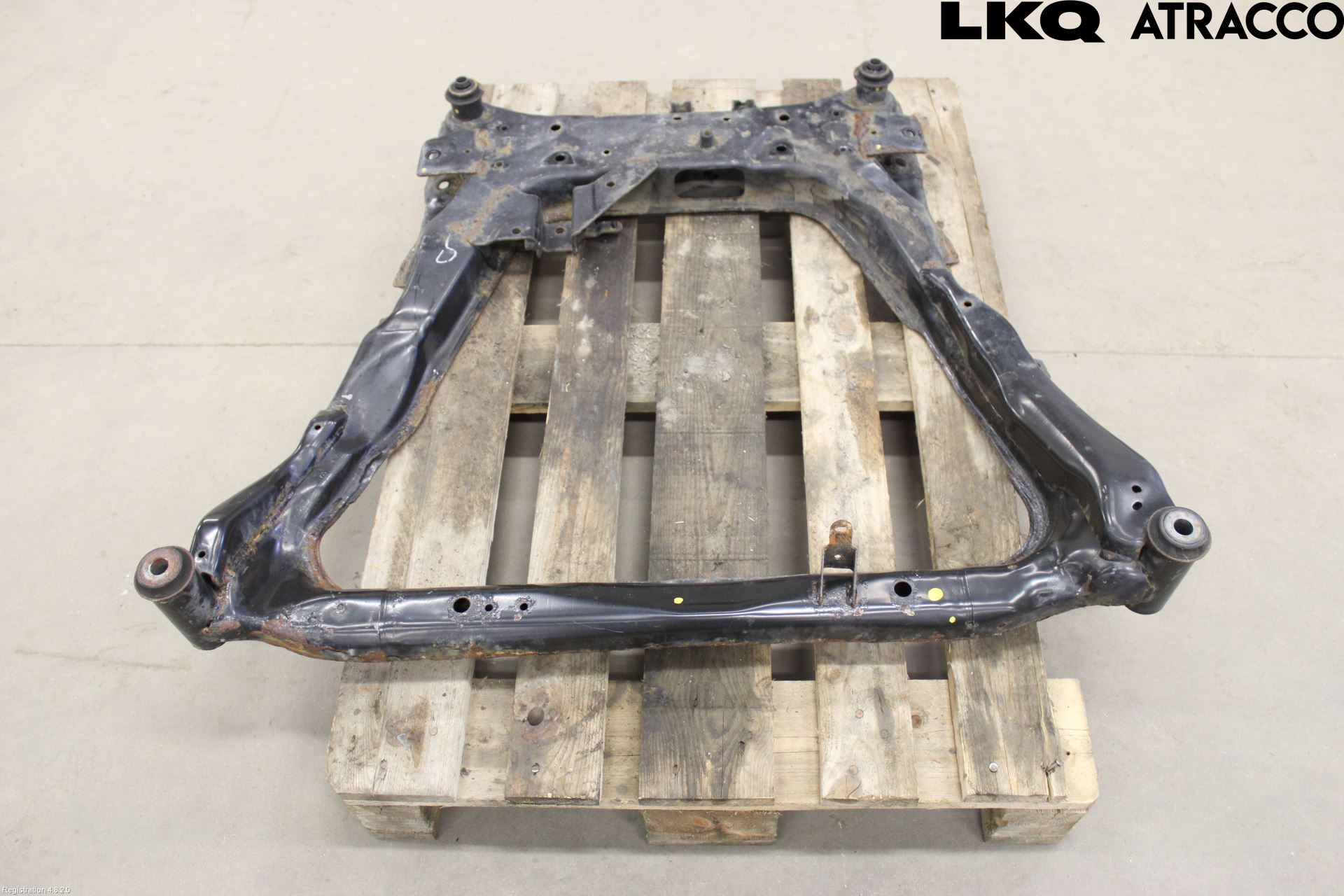 Nissan X-TRAIL 14-21 Framvagnsbalk