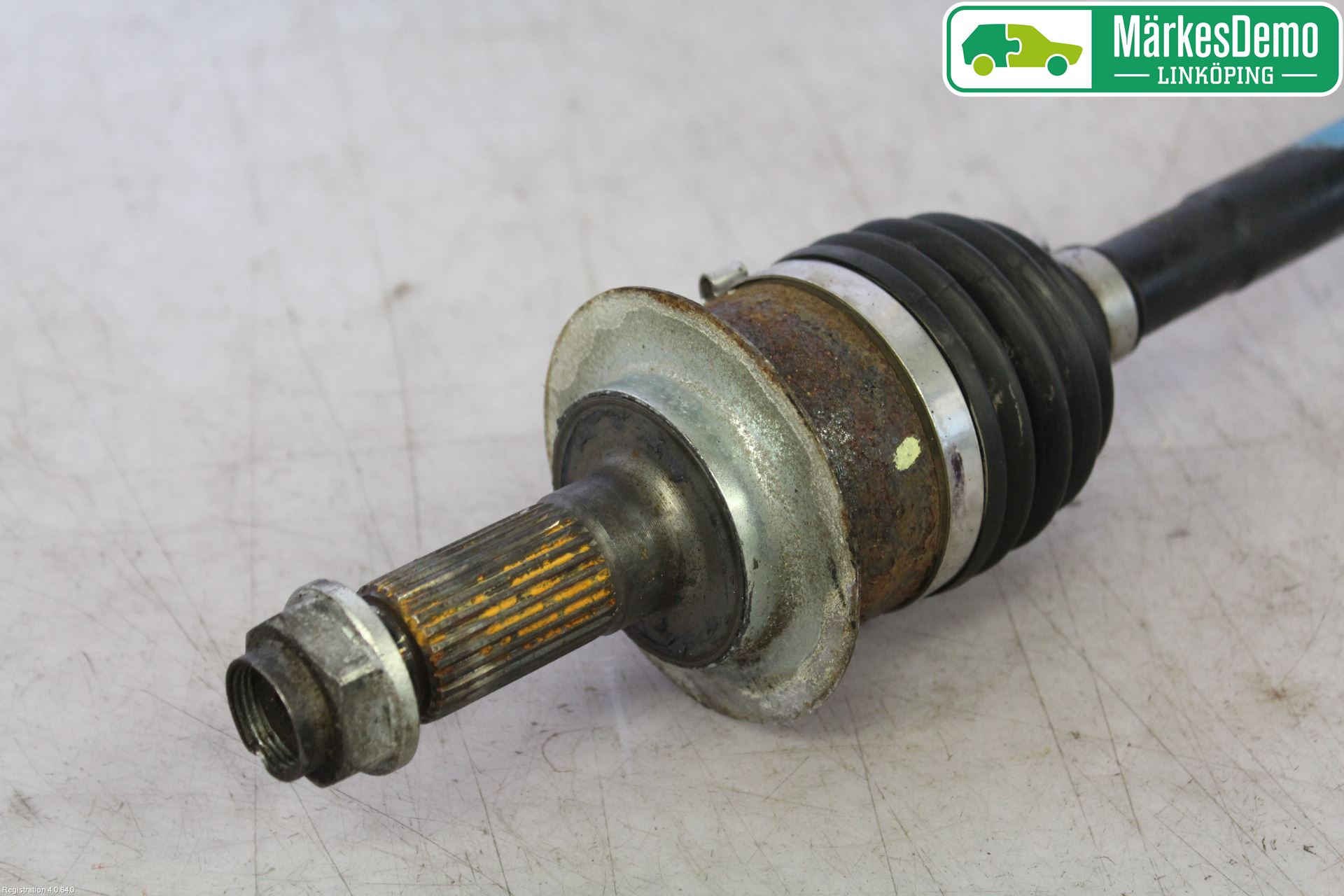 Suzuki SX4 10-13 Drivaxel Fram Höger