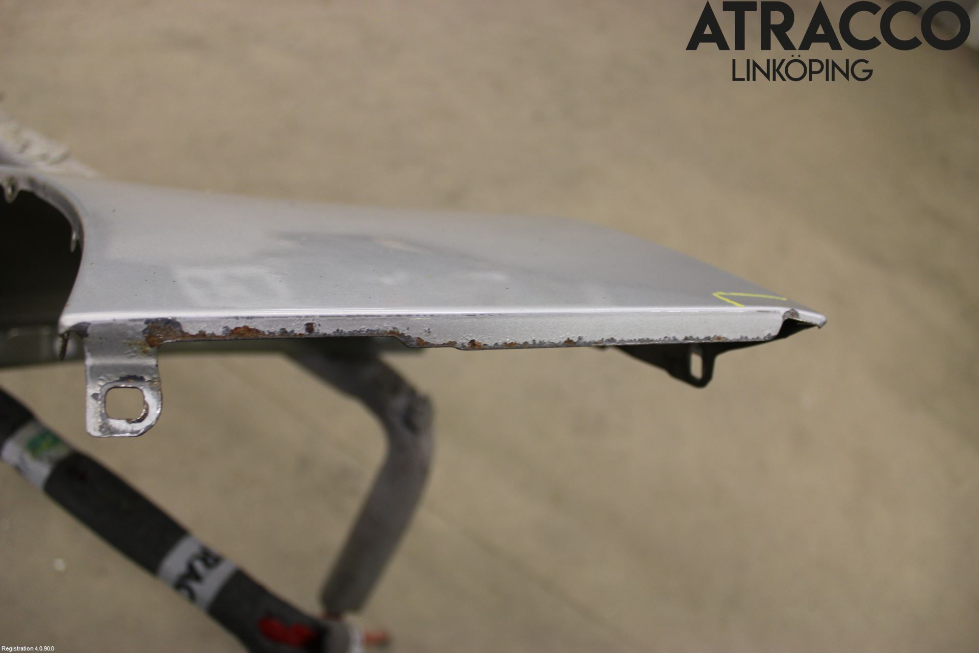 BMW 3 E90/91 SED/TOU 05-12 Skärm Fram Vänster