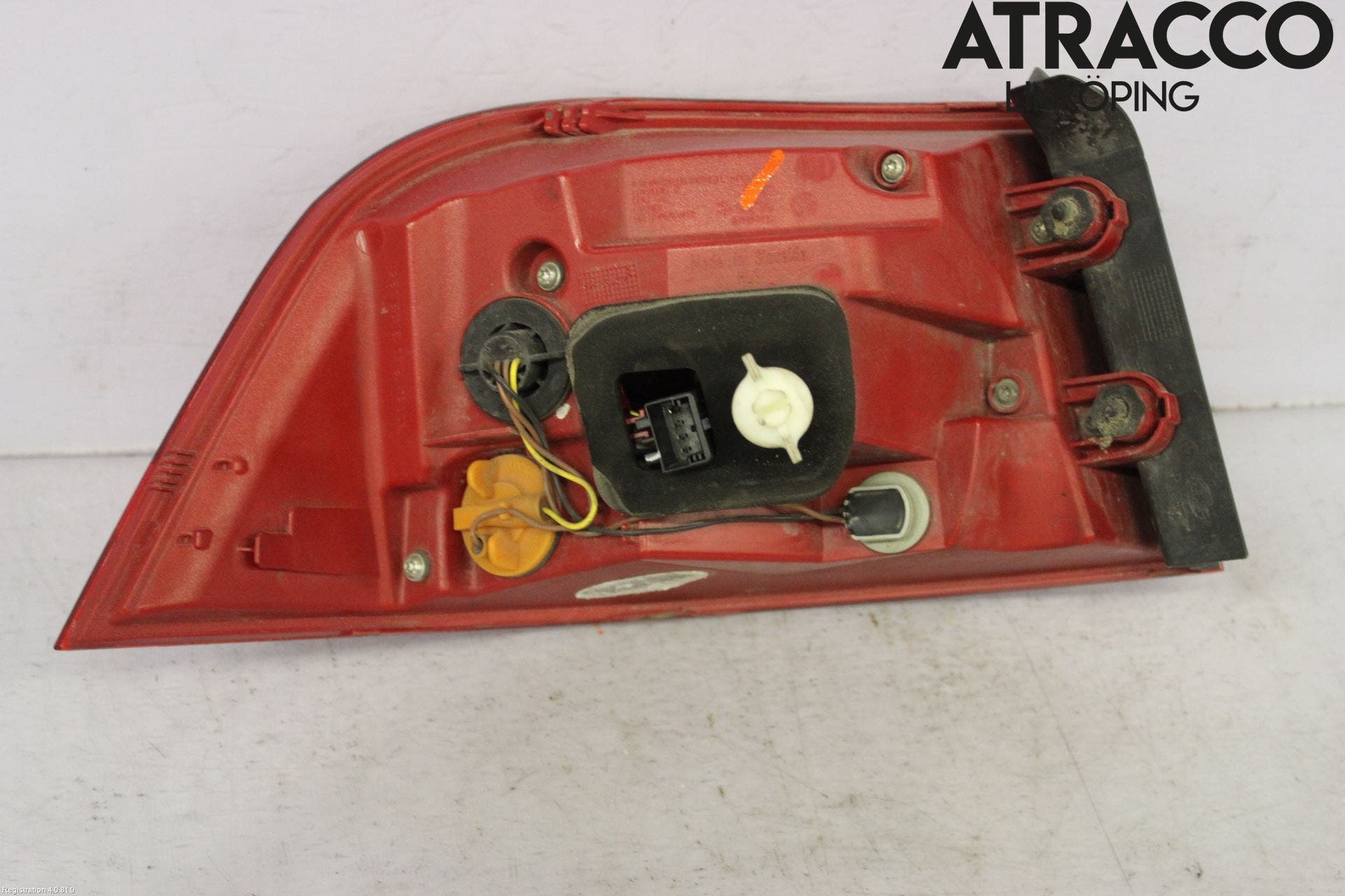 Volkswagen VW PASSAT 11-14 Bakljus Höger