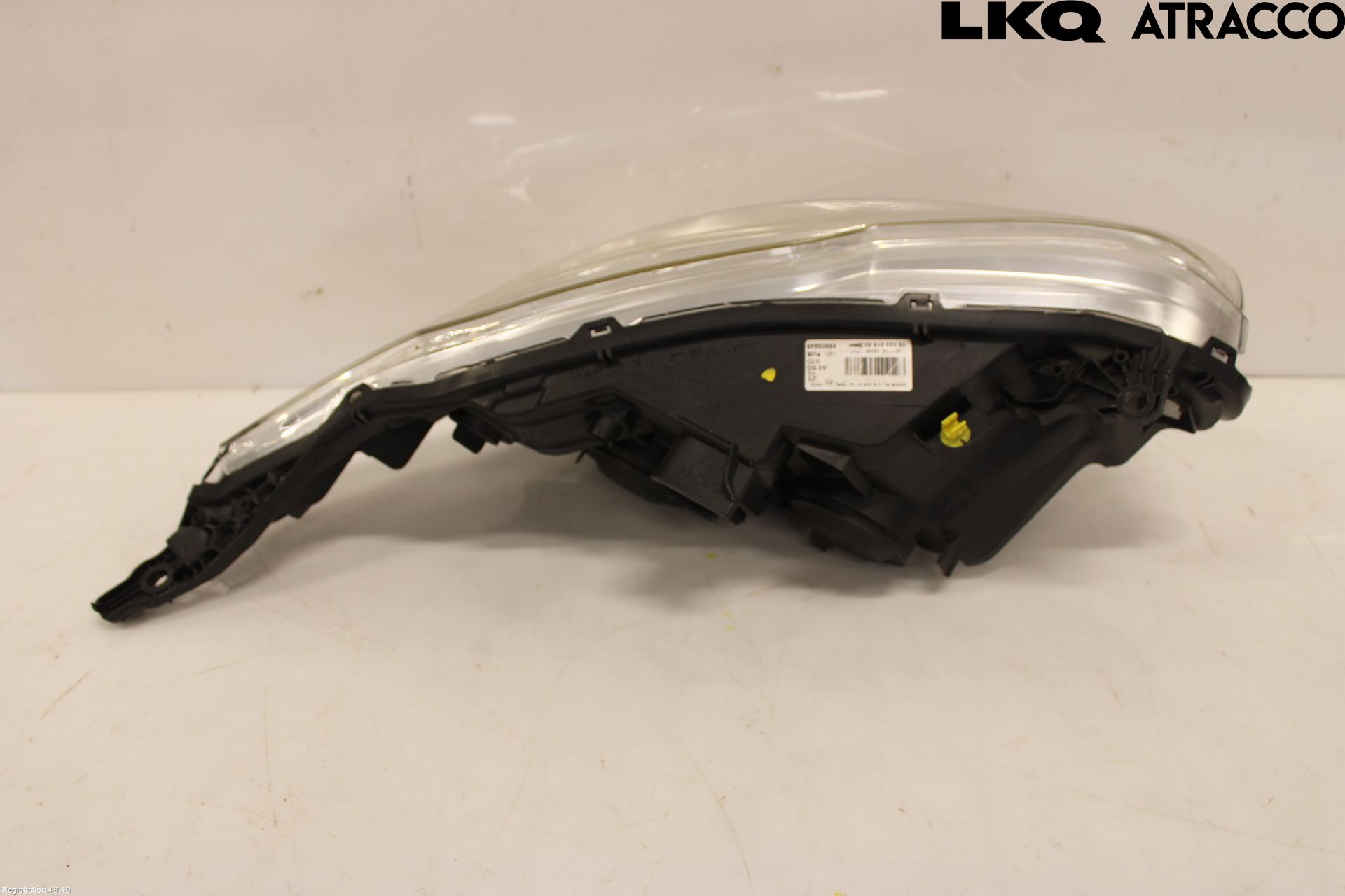 Peugeot 208 12-15 Strålkastare Vänster