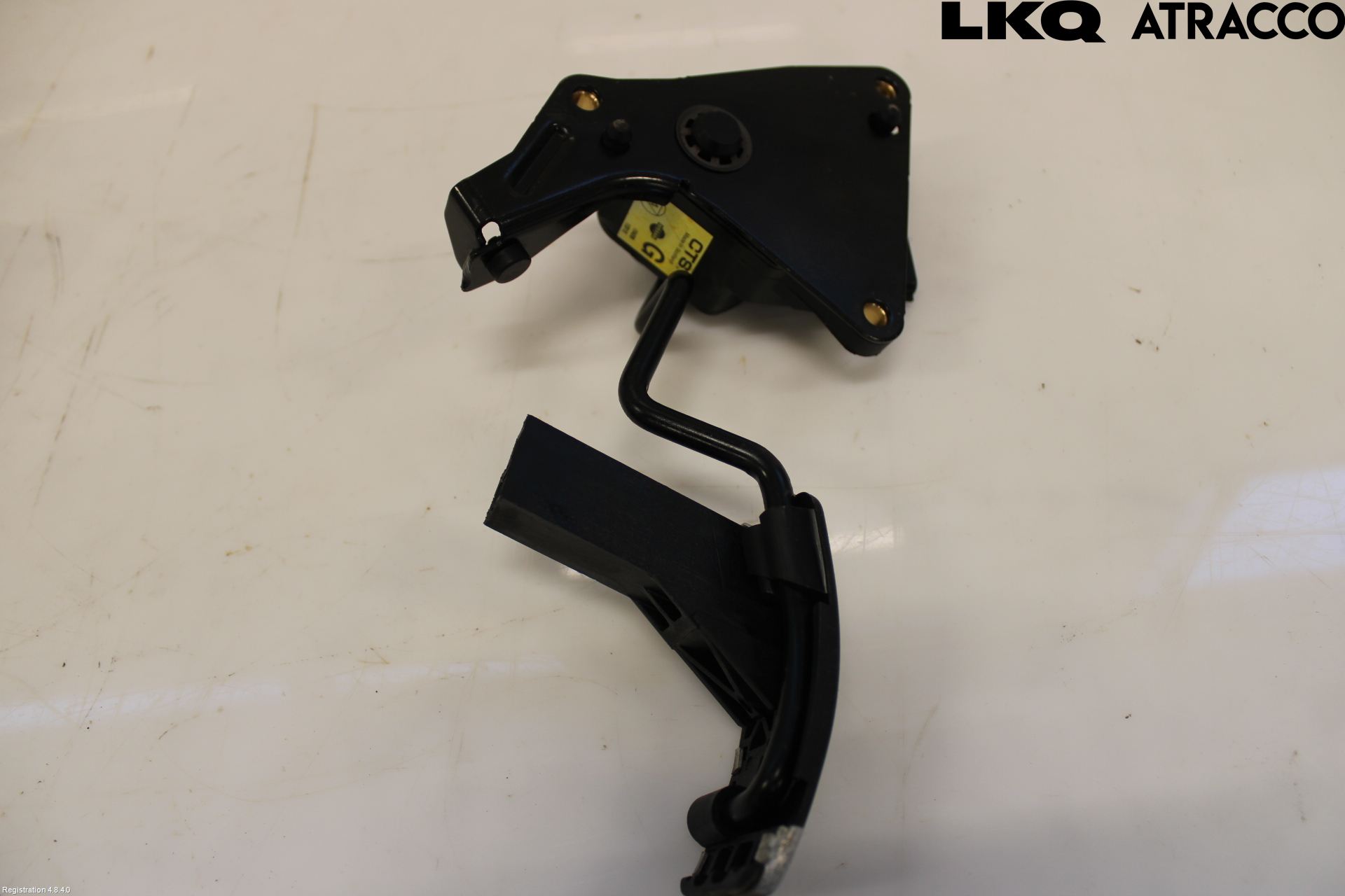 Nissan QASHQAI+2  10-14 Gaspedal