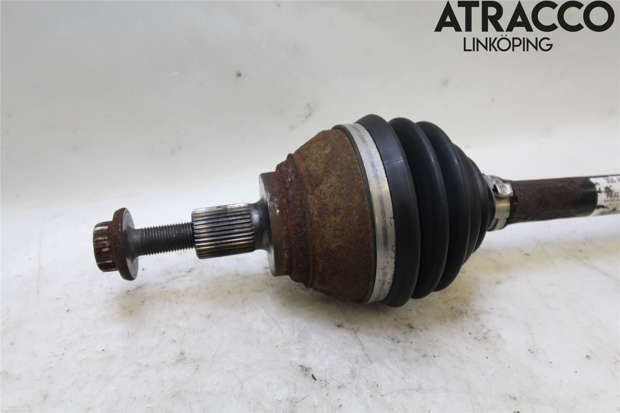 Volkswagen VW ARTEON 17- Drivaxel Fram Höger