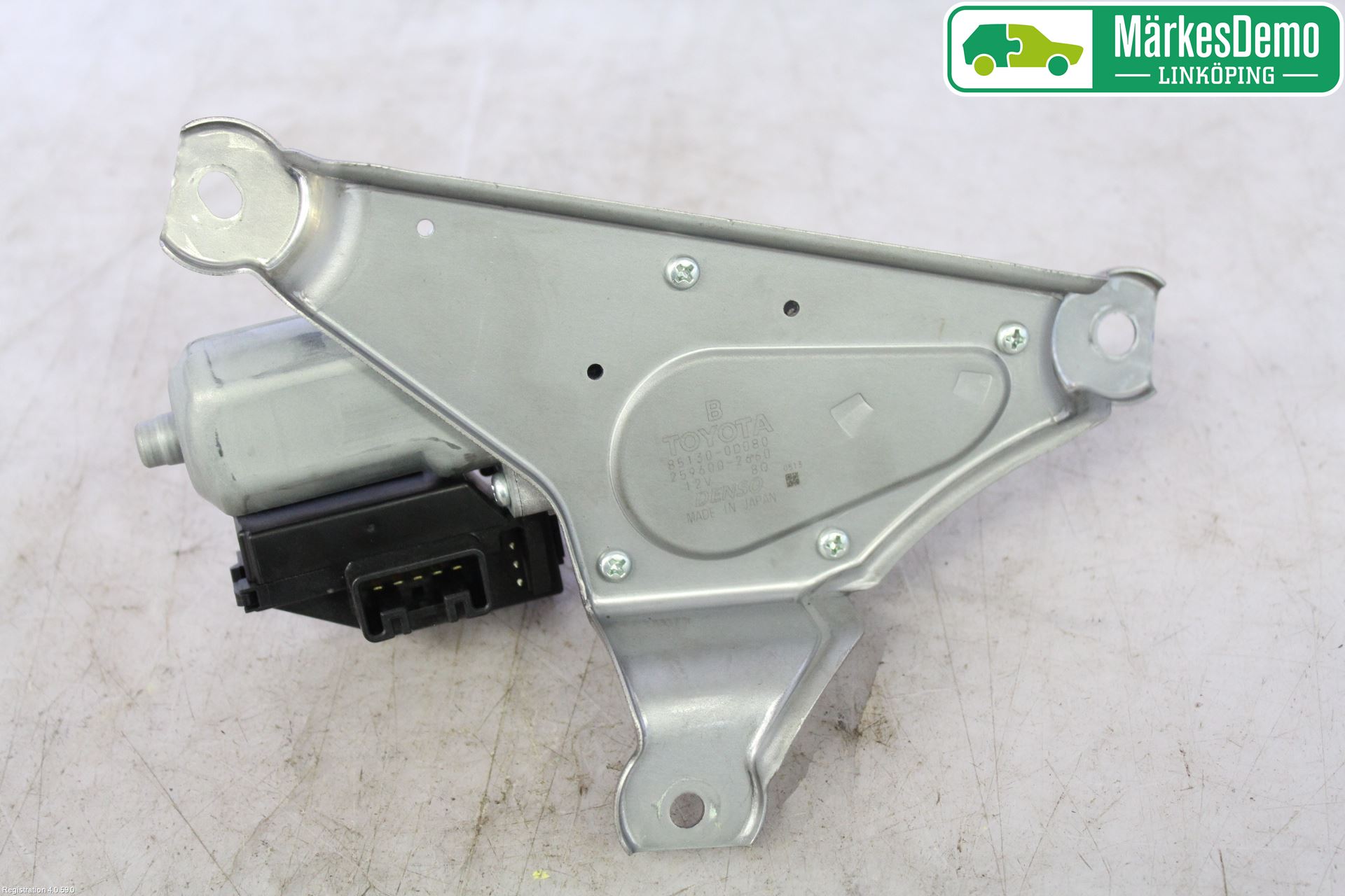 Toyota YARIS XP130 12-14 Torkarmotor Baklucka