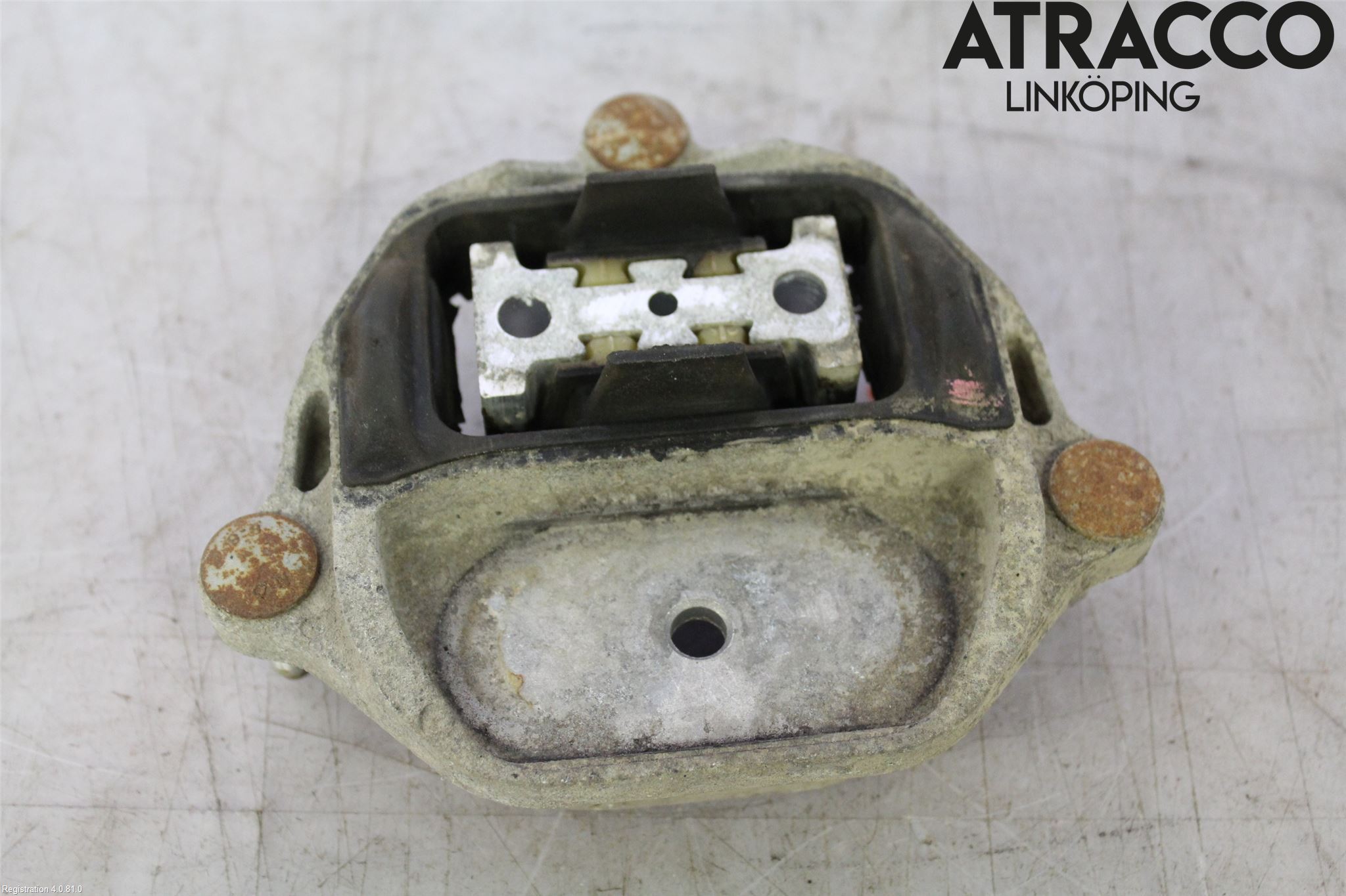 Audi Q5 09-16 Växellådskudde