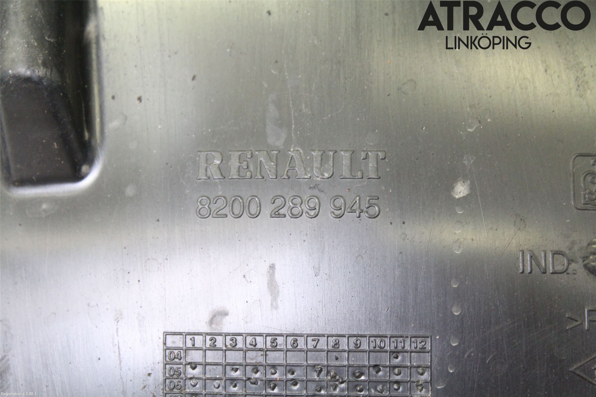 Renault CLIO III  09-12 Skärm Inner