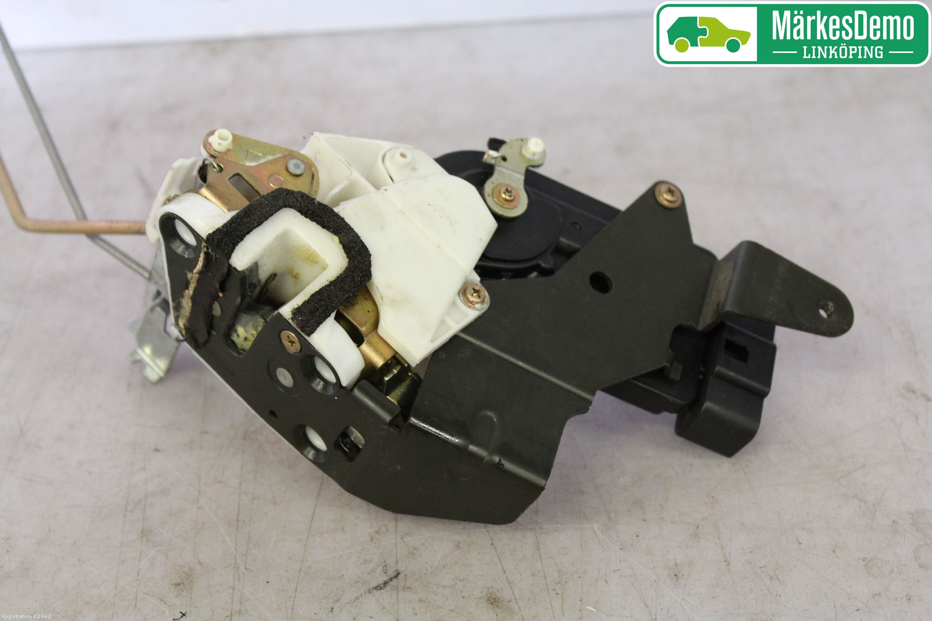 Suzuki LIANA Låskista-Dörrlås