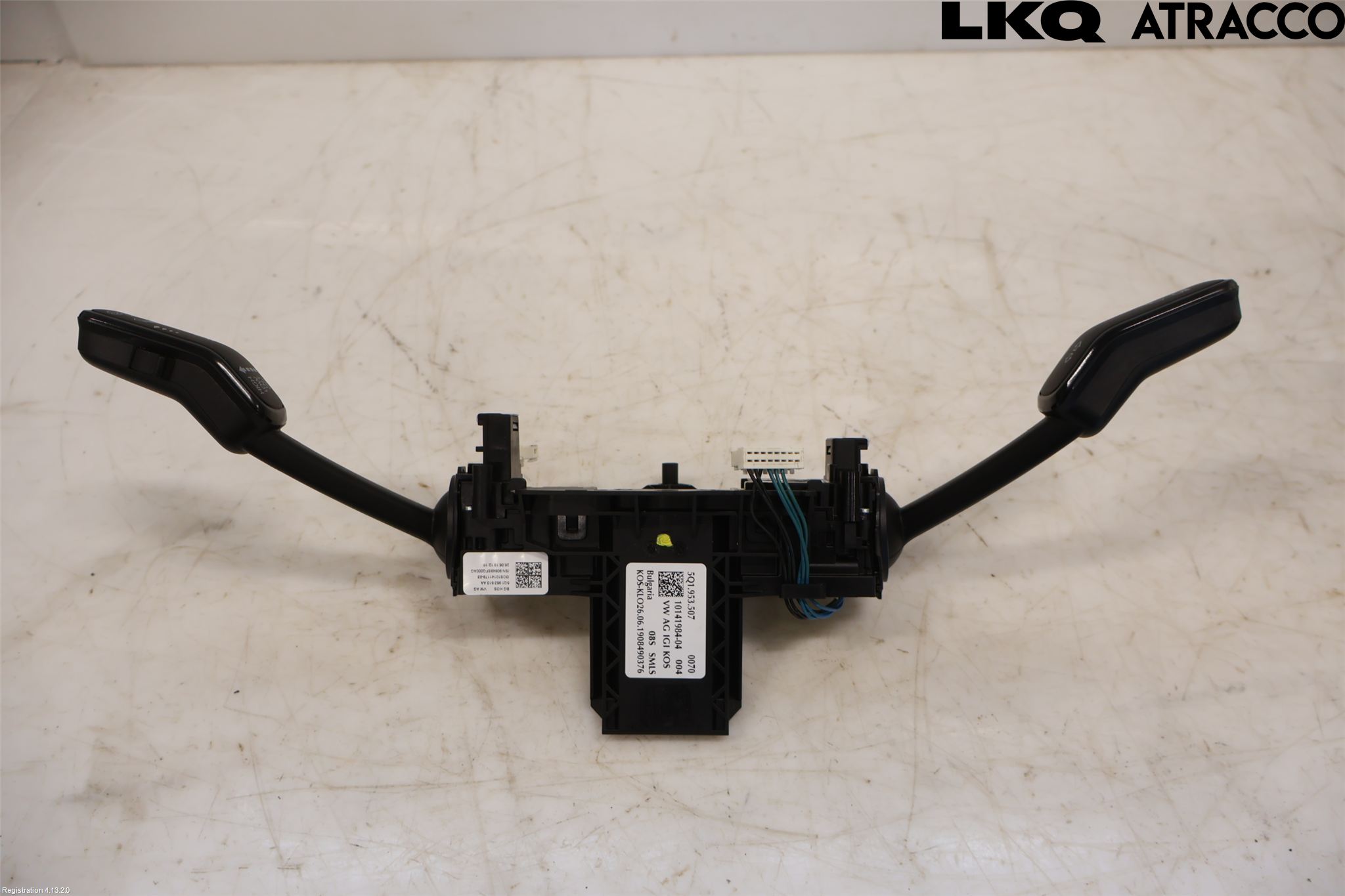 Volkswagen VW GOLF / E-GOLF VII 13-20 Spakcentral
