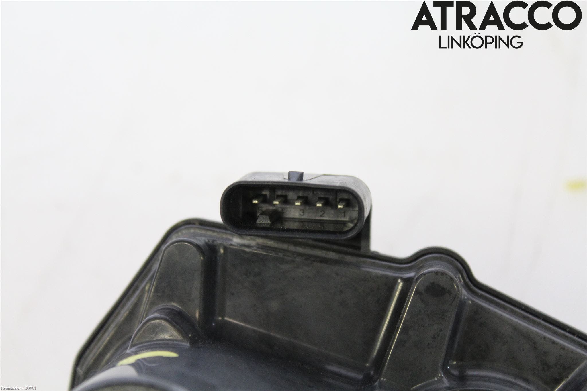 BMW 5 G30/G31/F90 17-23 Injspjällhus