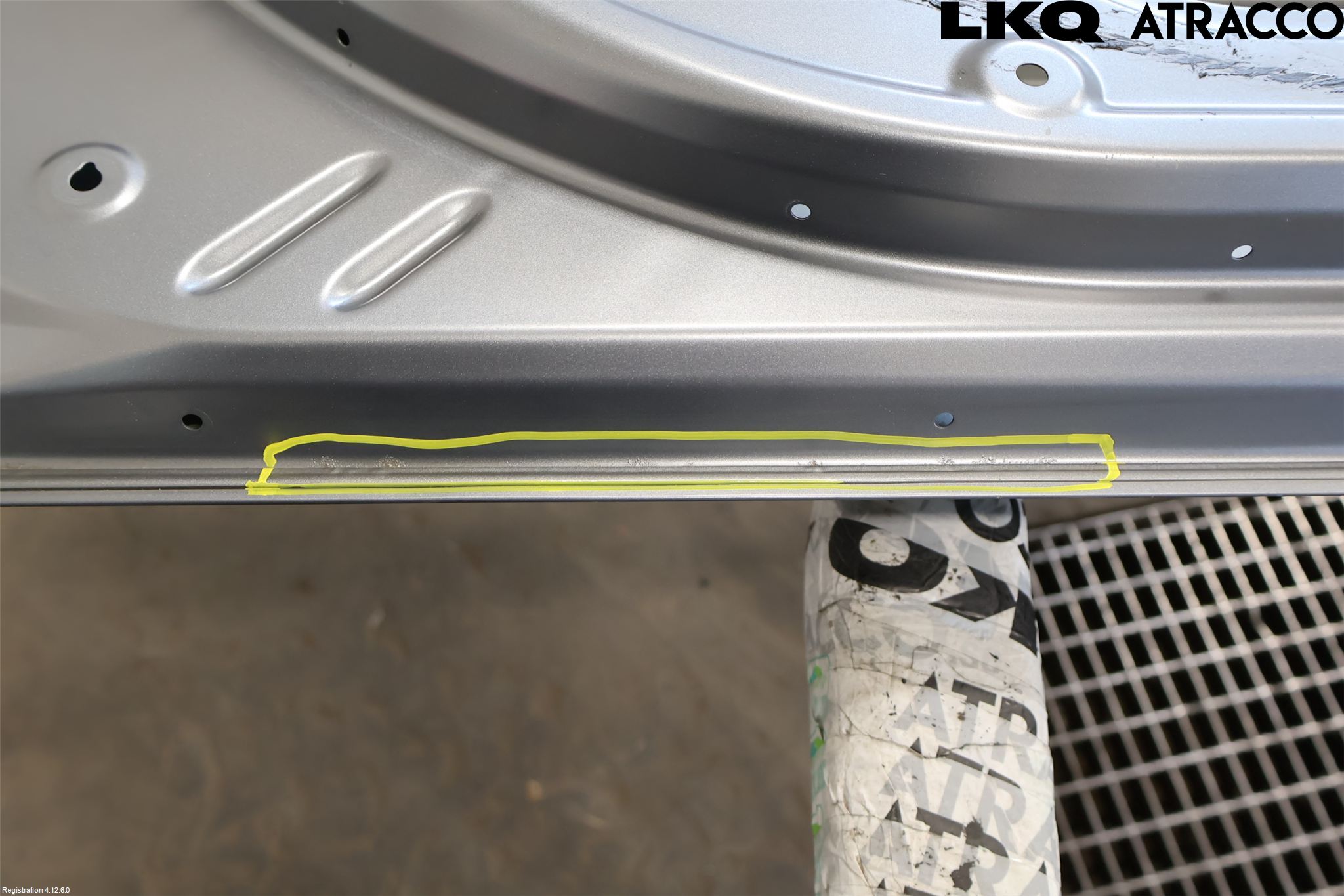 Mitsubishi OUTLANDER 13-21 Dörr Fram Vänster