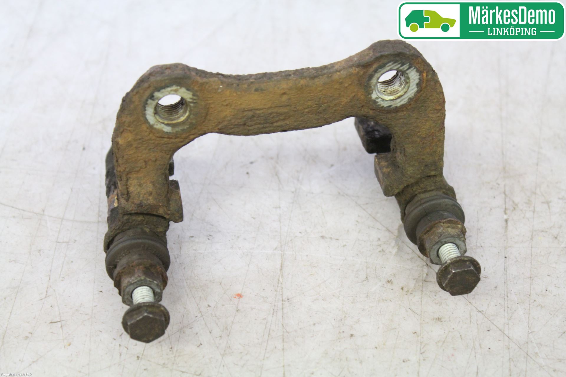 Renault CLIO III  09-12 Bromsokshållare