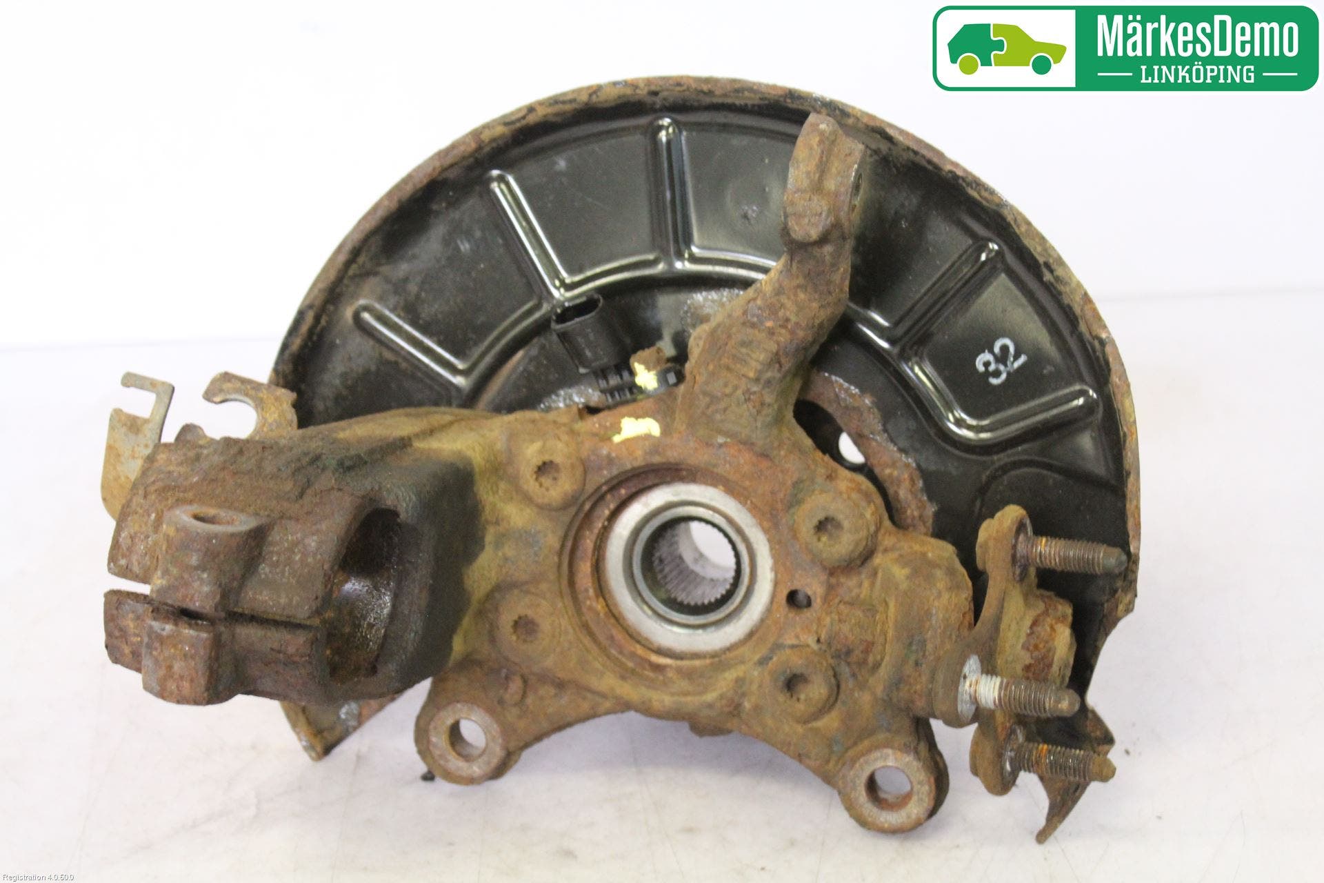 Volkswagen VW GOLF PLUS/CROSS GOLF 04-14 Styrspindel Lagerhus Hö