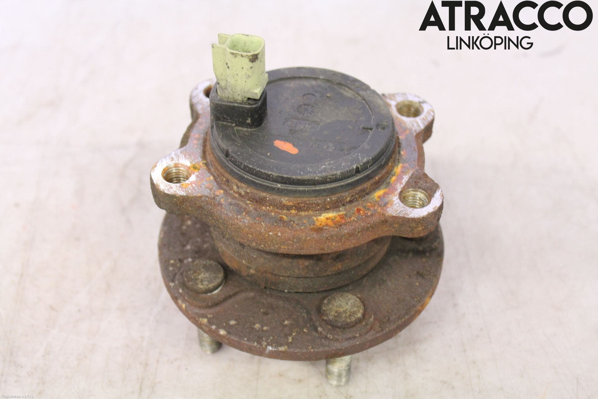 Volvo V40 12-19 Nav Bak