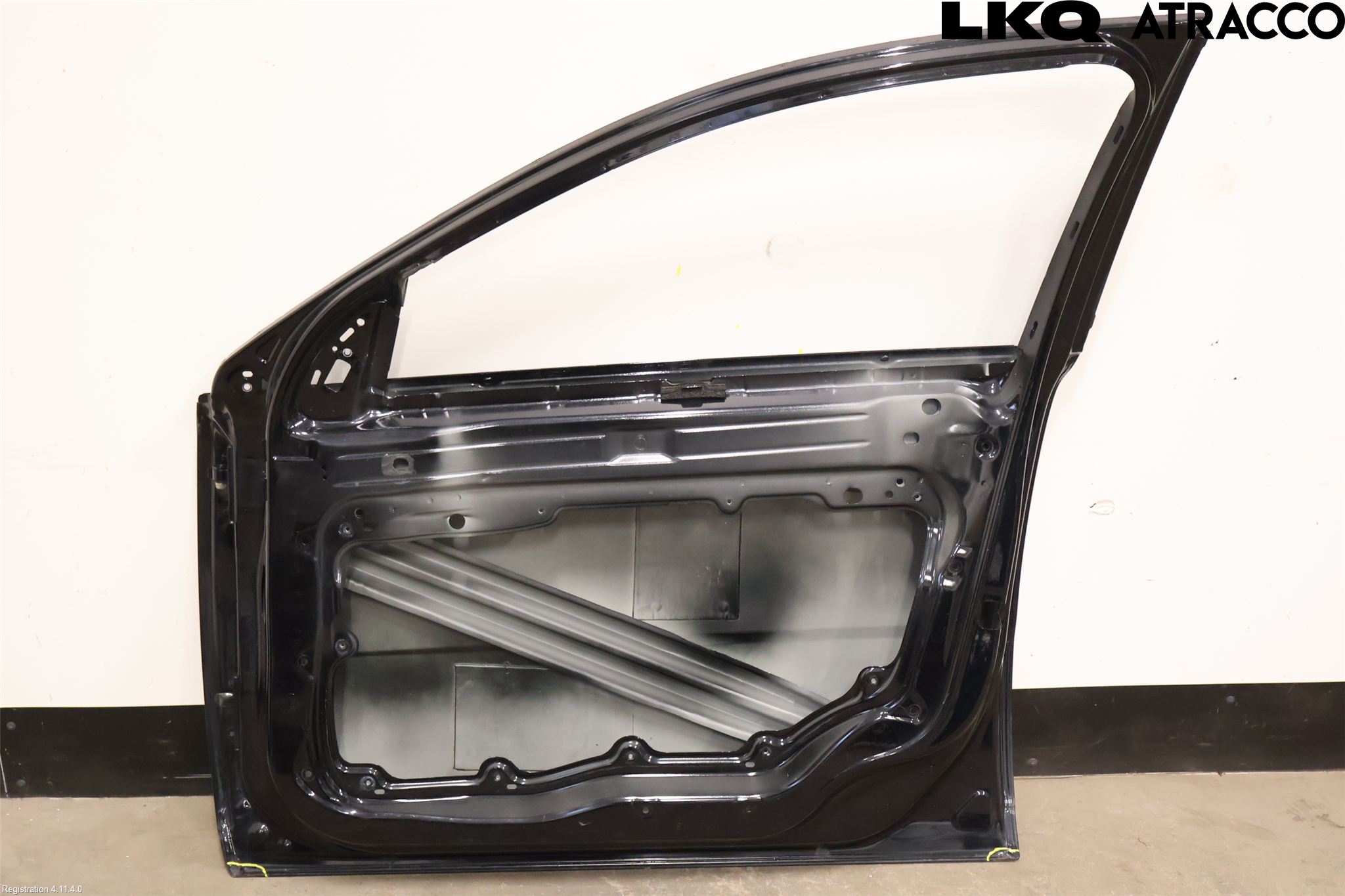 Volvo V70 08-13 Dörr Fram Höger