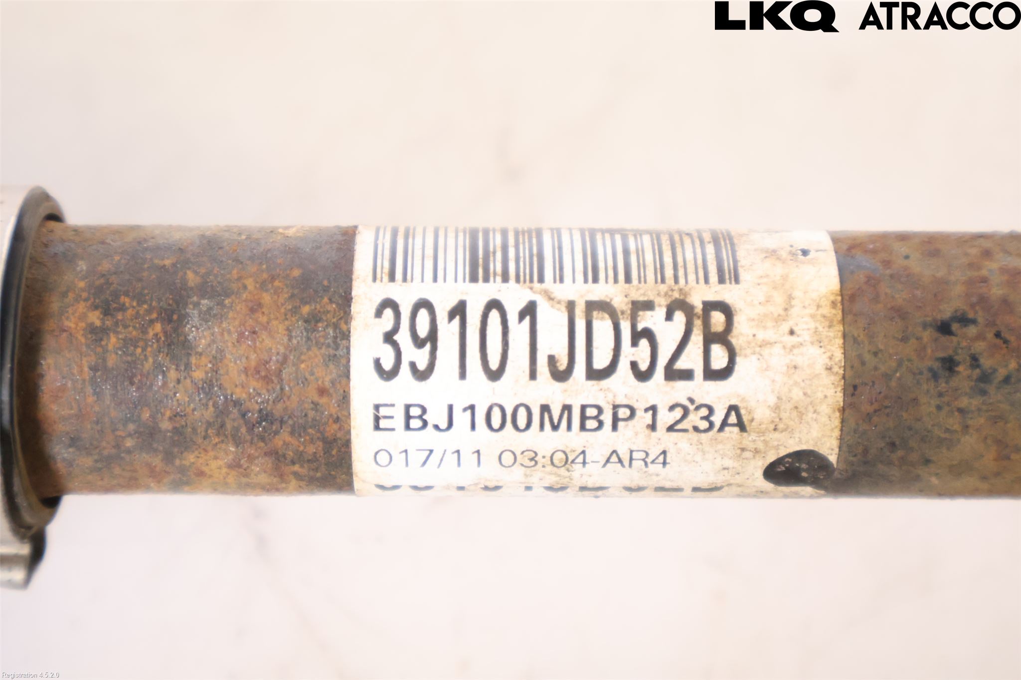 Nissan QASHQAI+2  10-14 Drivaxel Fram Vänster