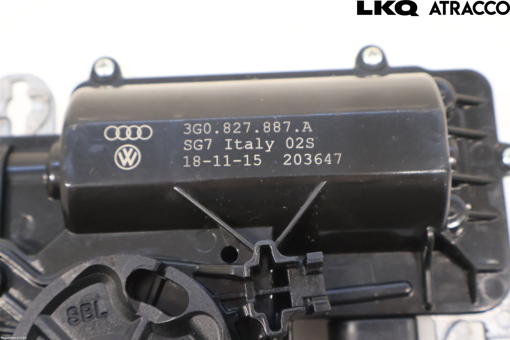 Volkswagen VW PASSAT 15-19 Bakluckeöppnare Automatisk