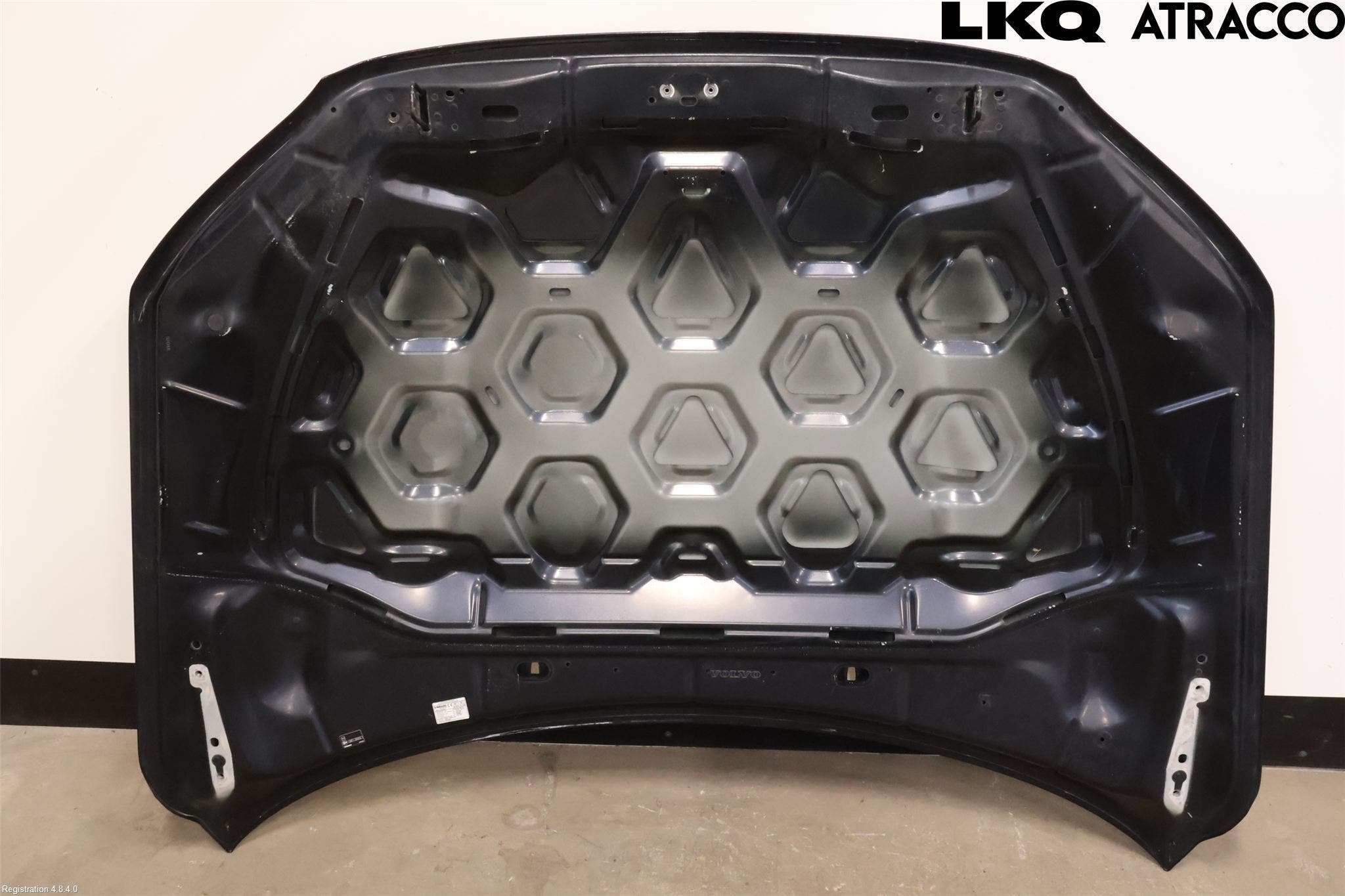 Volvo V70 08-13 Huv Fram