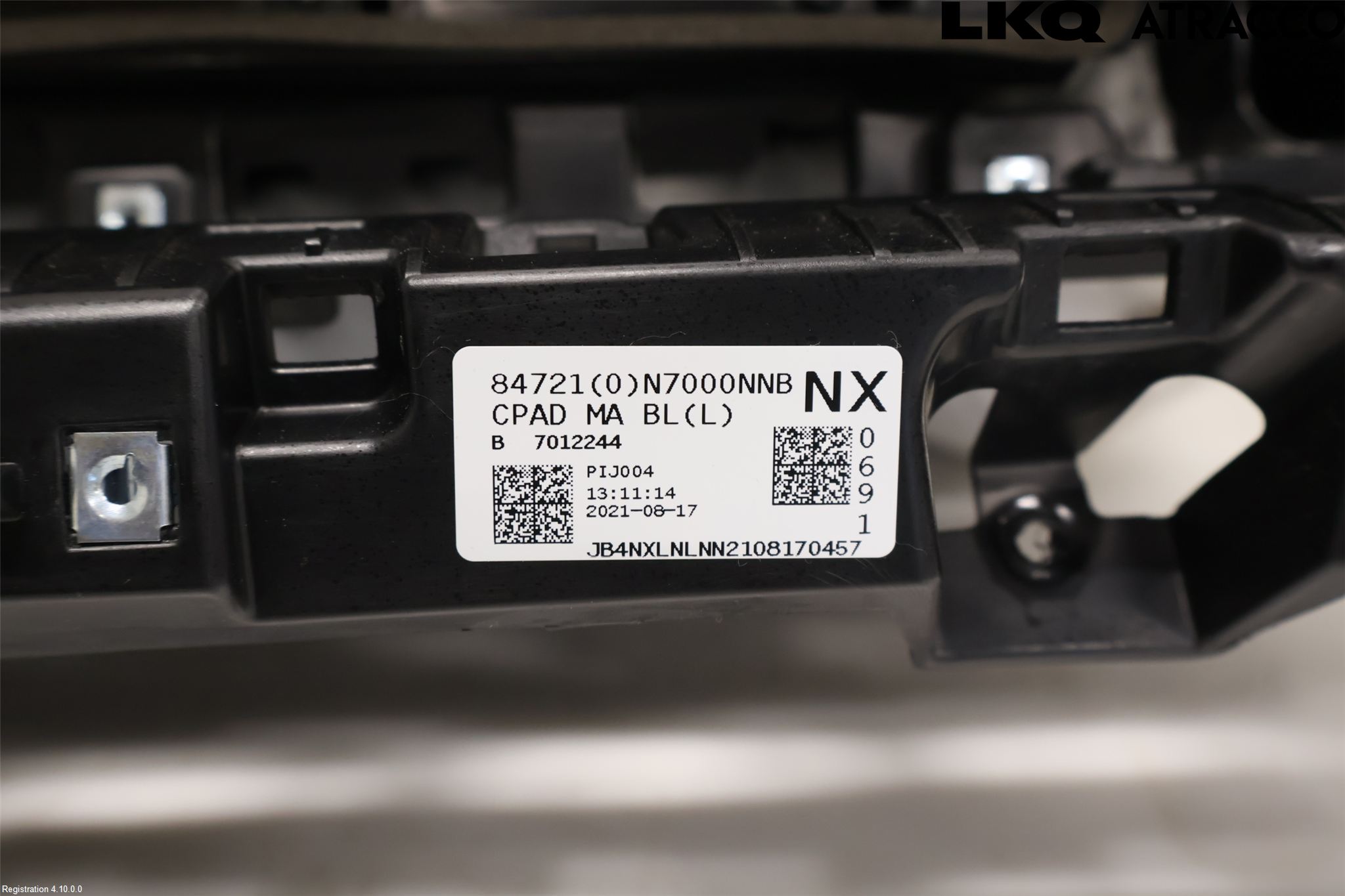 Hyundai TUCSON 05- Instrumentbräda