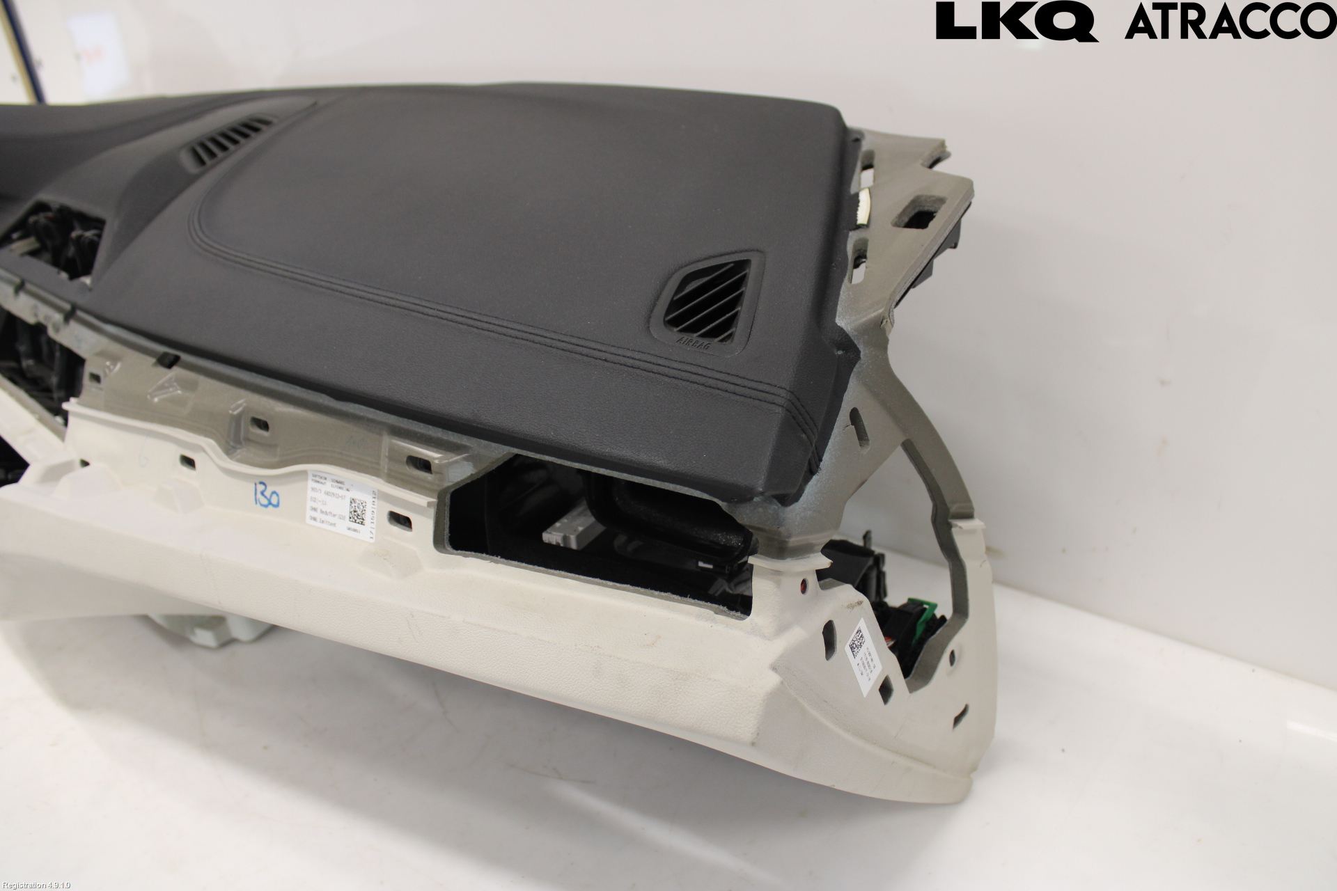 BMW 5 G30/G31/F90 17-23 Instrumentbräda