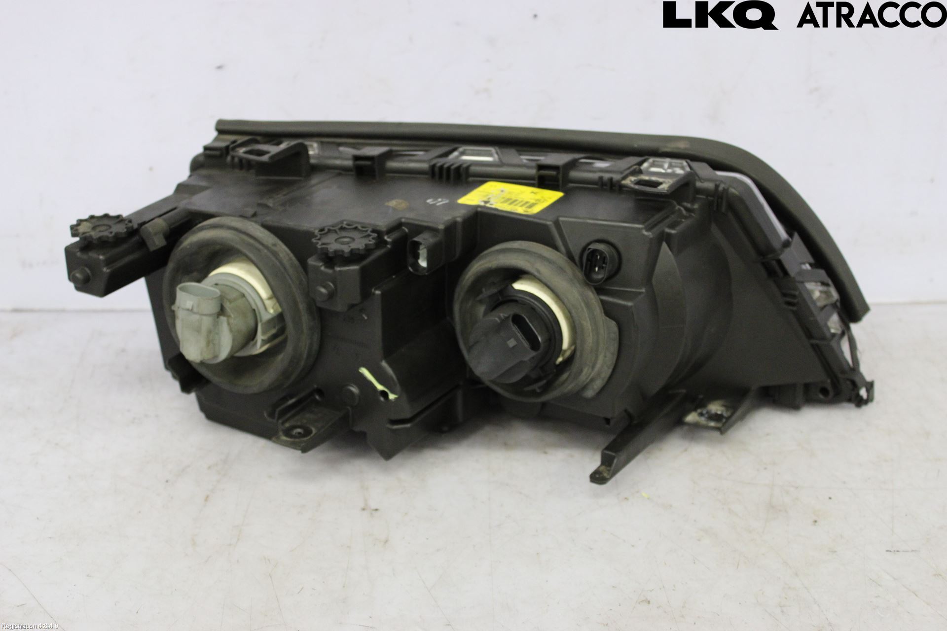 BMW 3 E46      98-05 Strålkastare Vänster