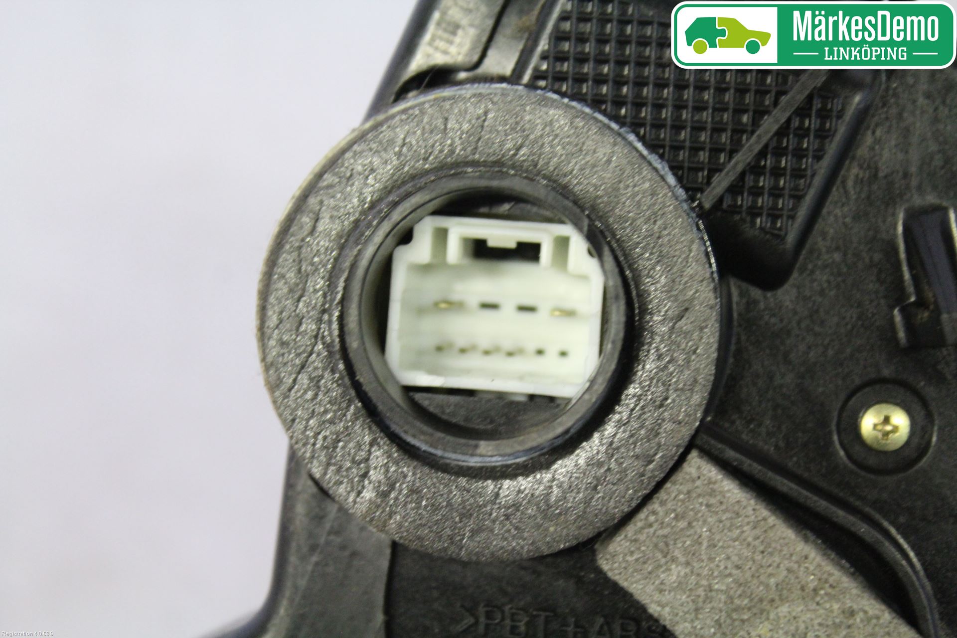 Toyota COROLLA 02-07 Låskista-Dörrlås