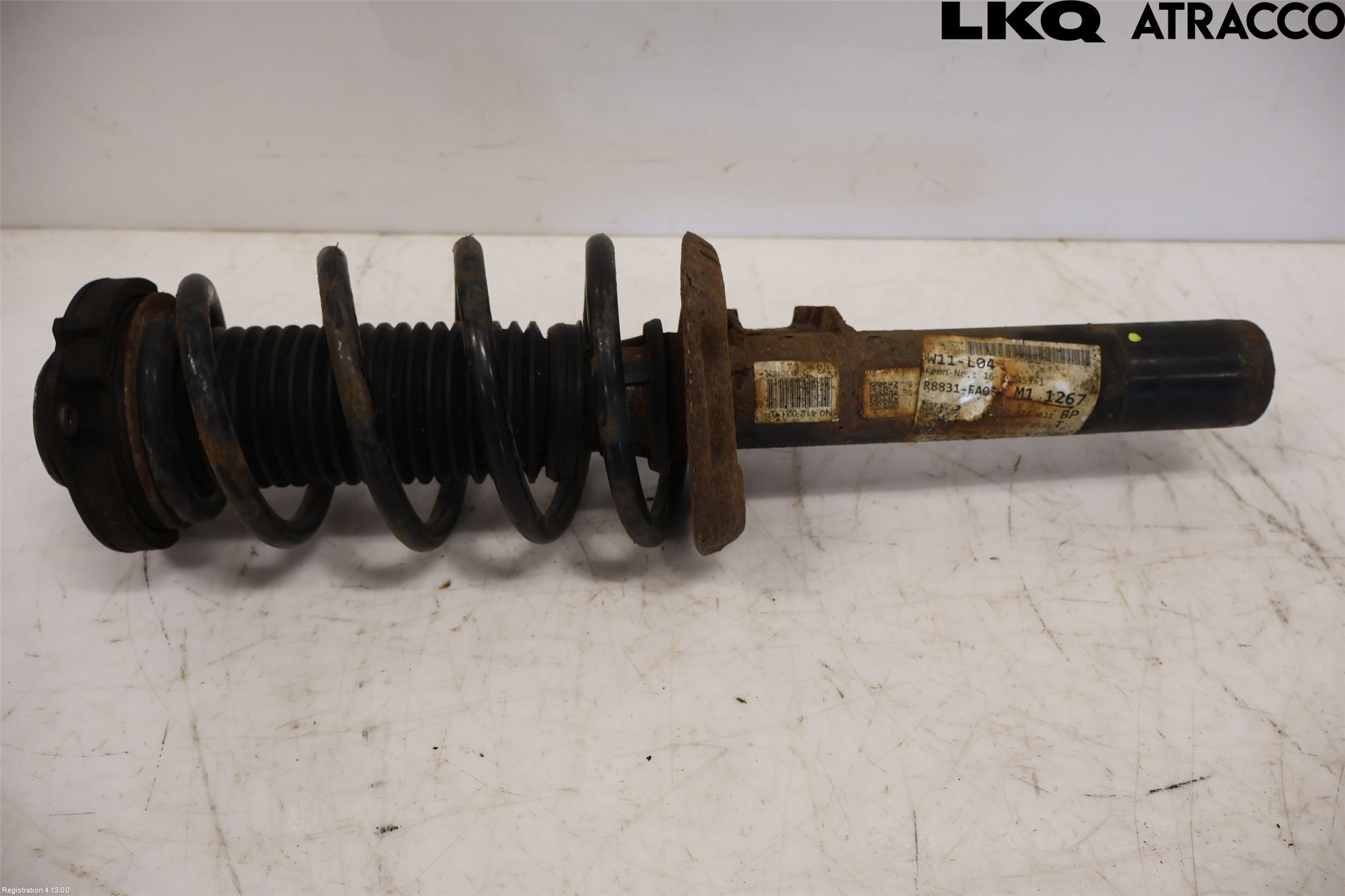 Volkswagen VW TIGUAN 07-16 Fjäderben Fram Vänster