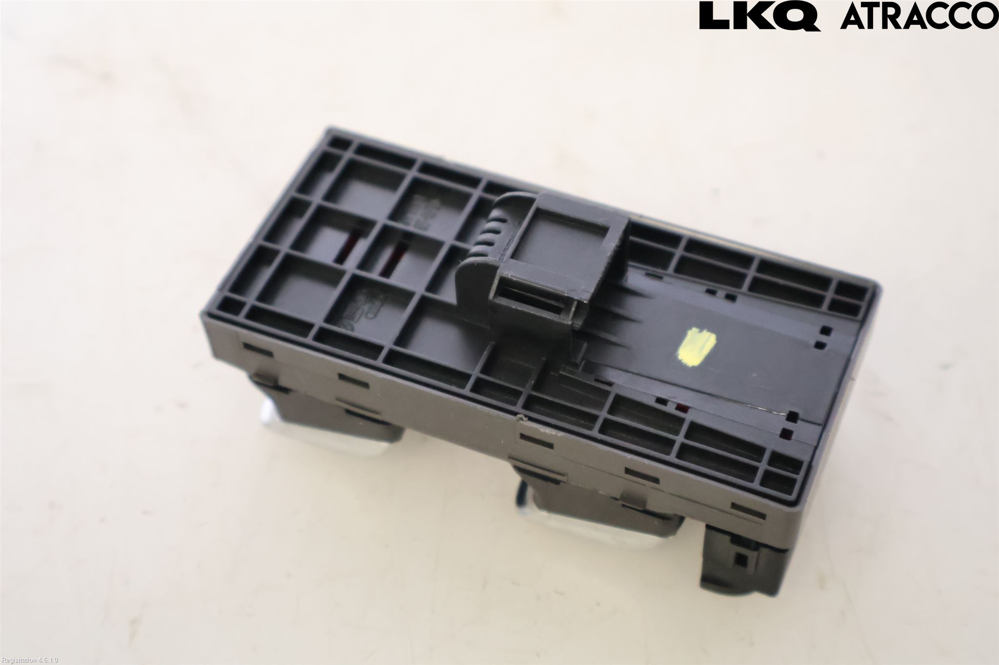 Audi A1/S1 11-18 Strömställare Elhiss