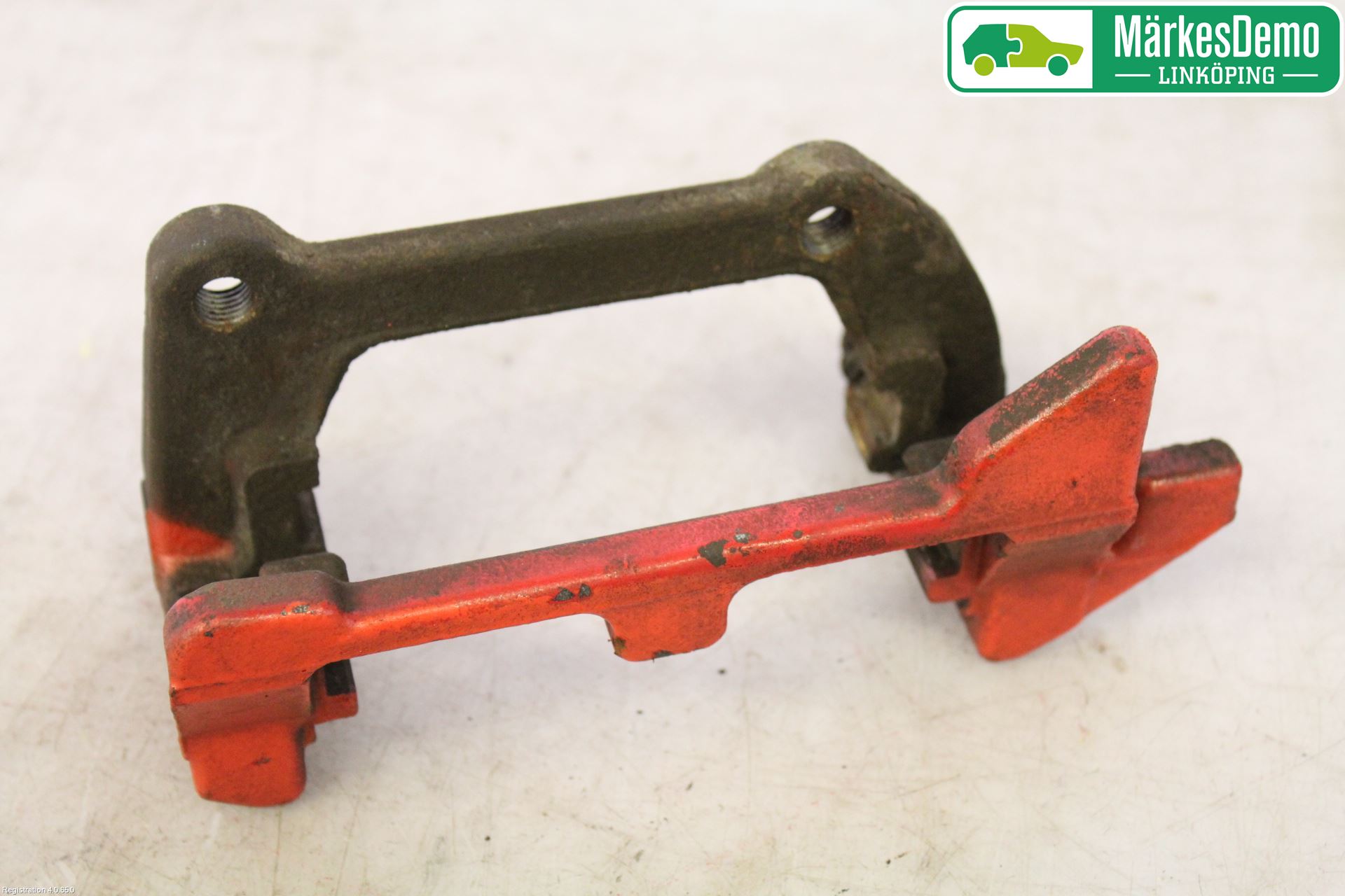 Audi A5 07-16 Bromsokshållare