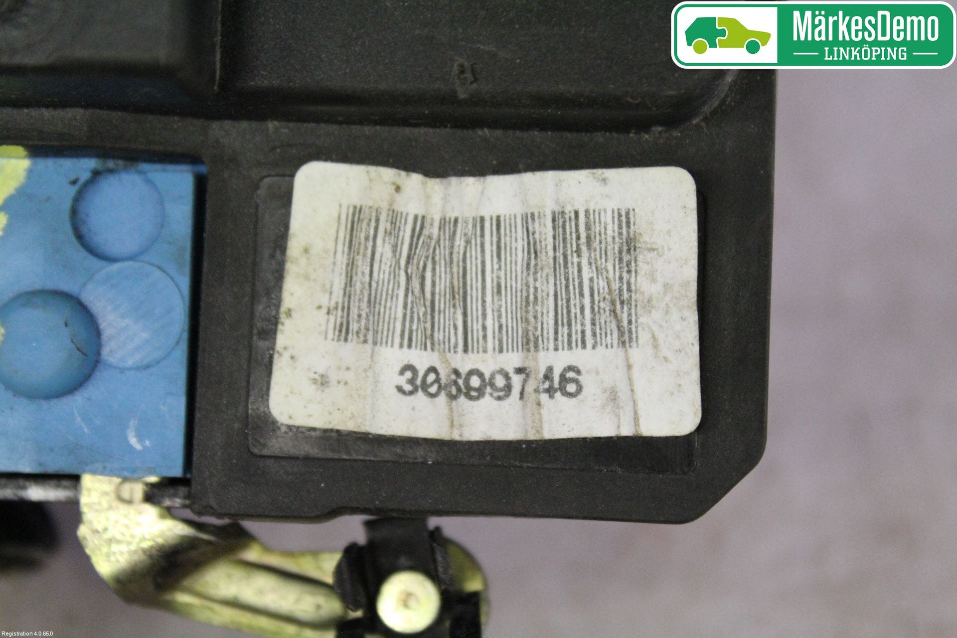 Volvo S60 05-10 Låskista-Dörrlås