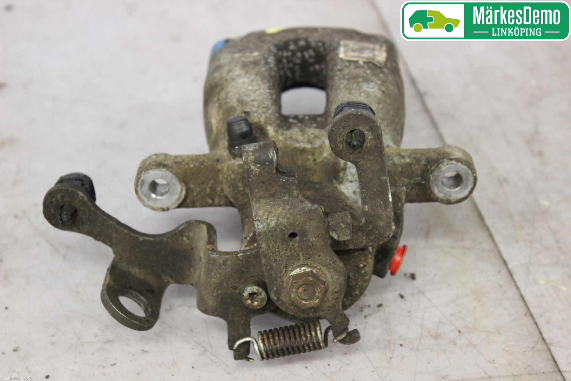 Peugeot PARTNER 16-18 Bromsok Bak Höger