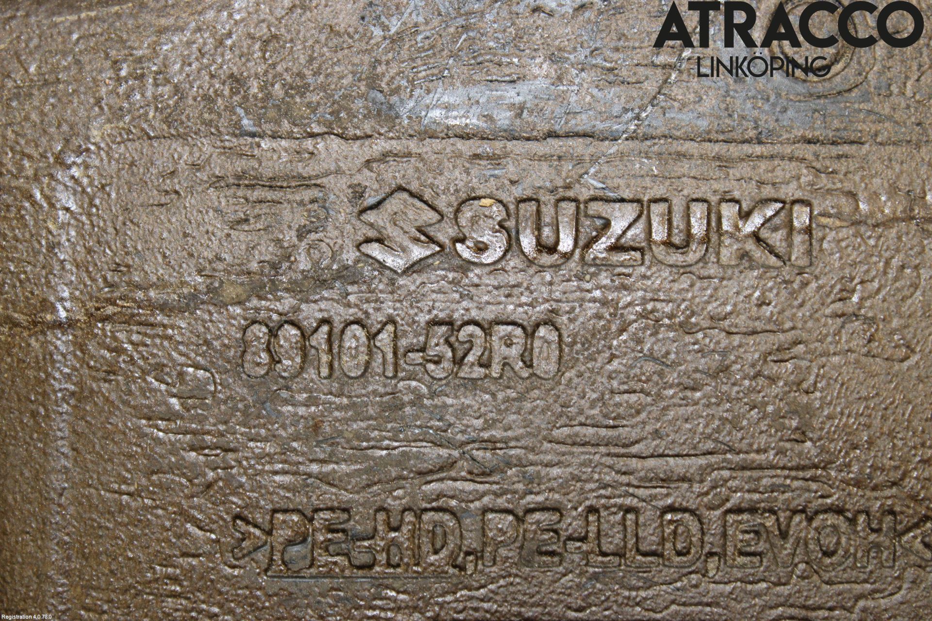 Suzuki SWIFT 17-24 Bränsletank