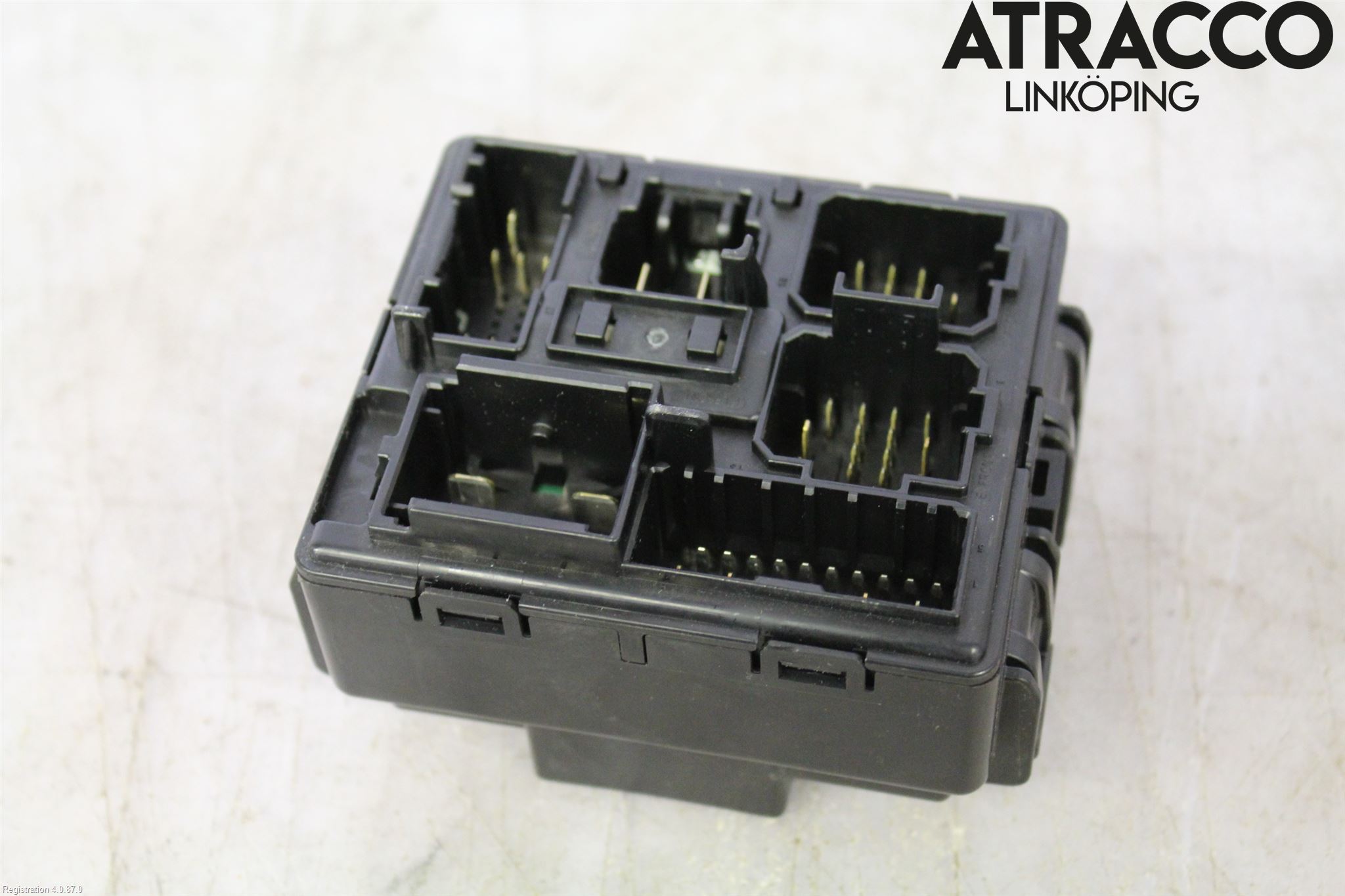 Kia OPTIMA 16-20 Säkringsdosa-Elcentral