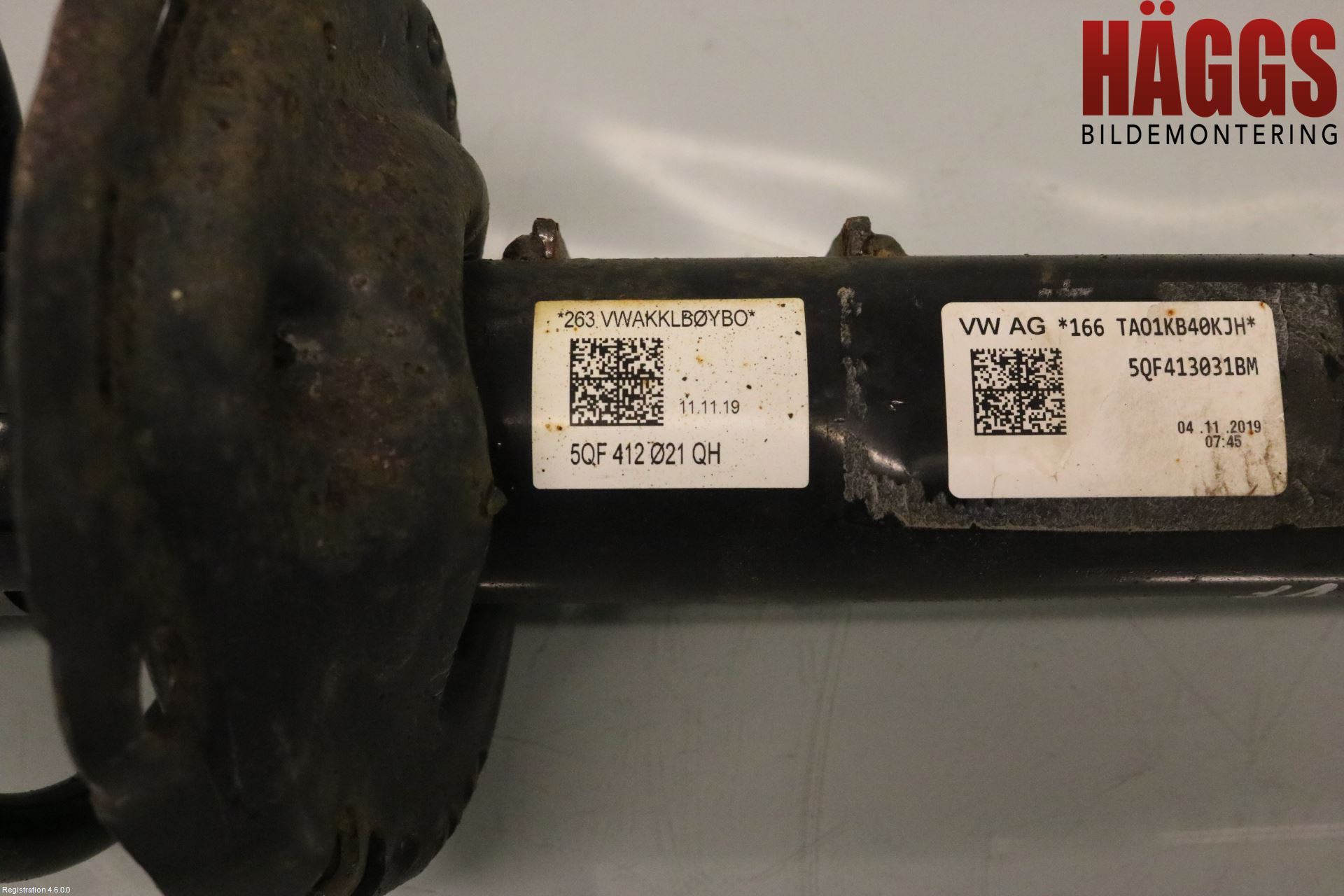Volkswagen VW TIGUAN 16-24 Fjäderben Fram Vänster
