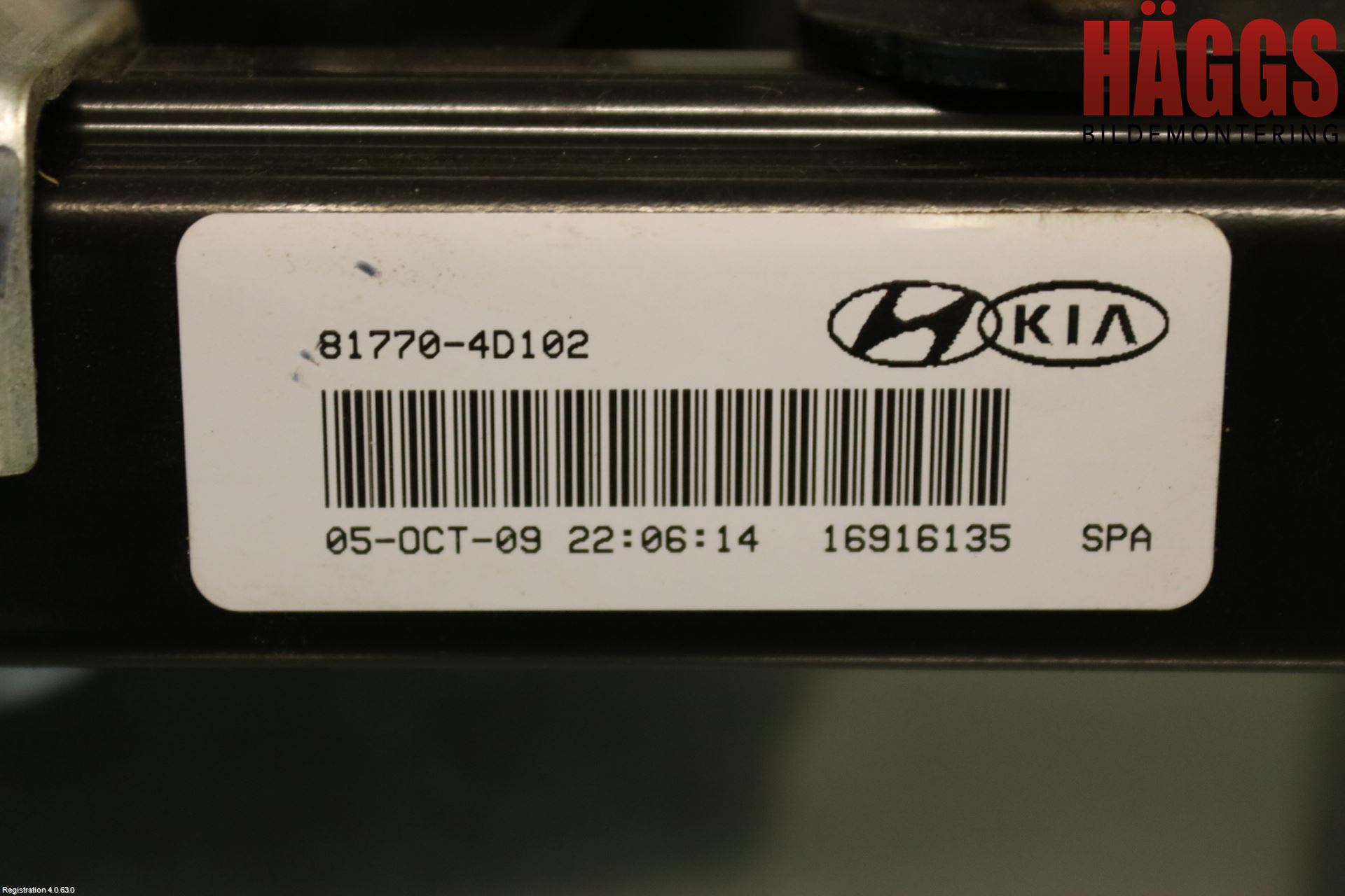 Kia CARNIVAL Bakluckeöppnare Automatisk