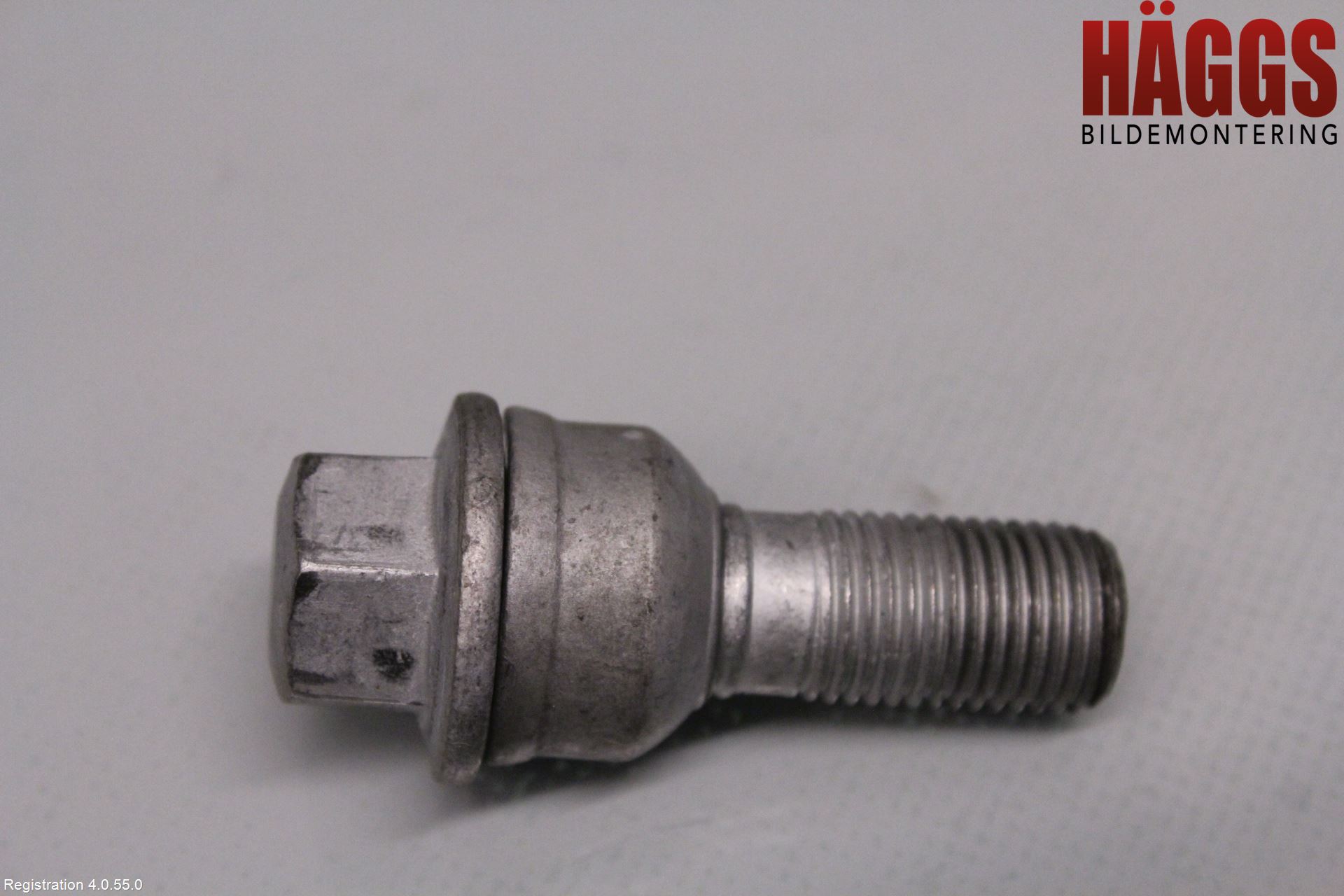 Audi Q3 F3 19- Hjulmutter-Bult-Sats