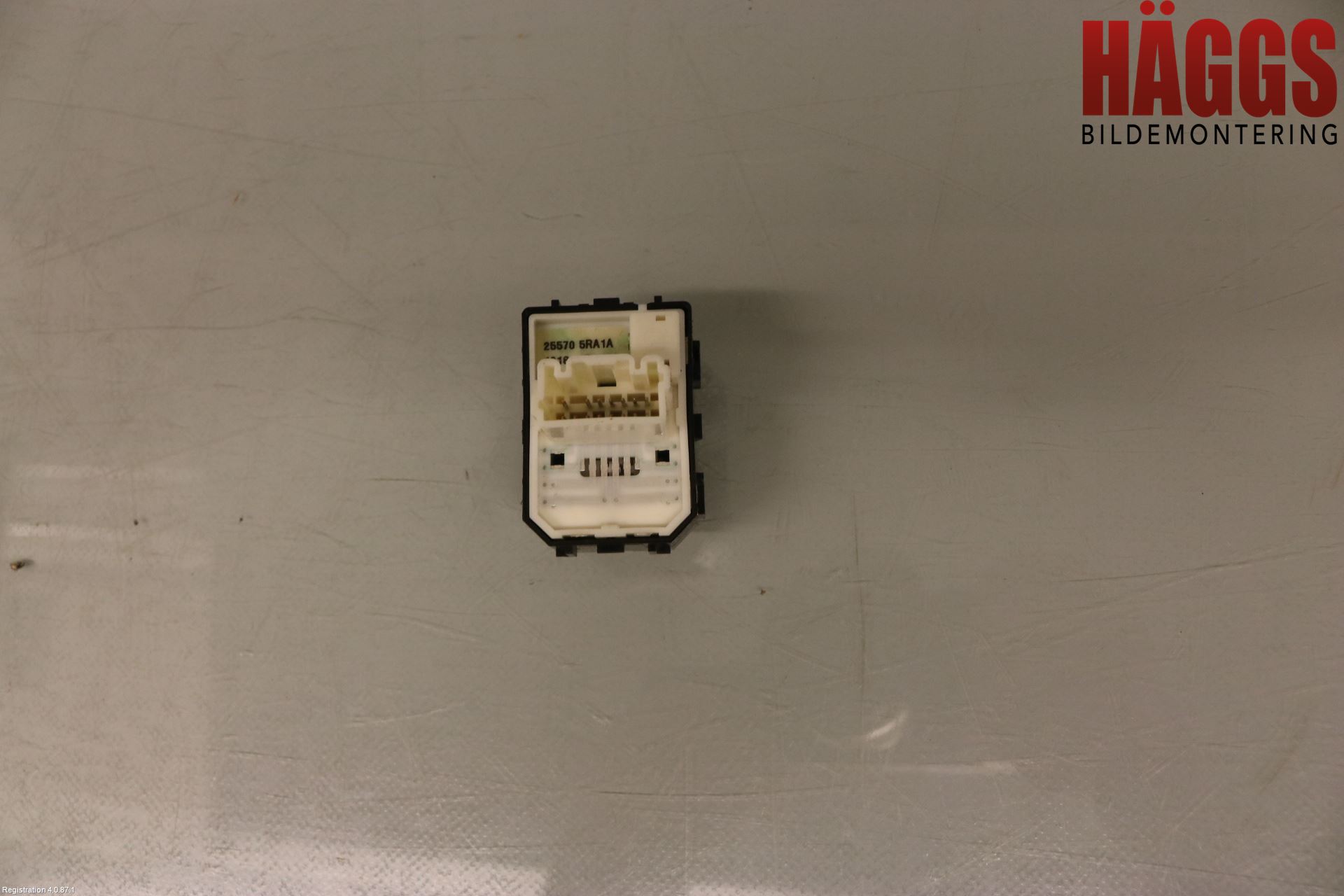 Nissan MICRA 17- Strömställare Spegel