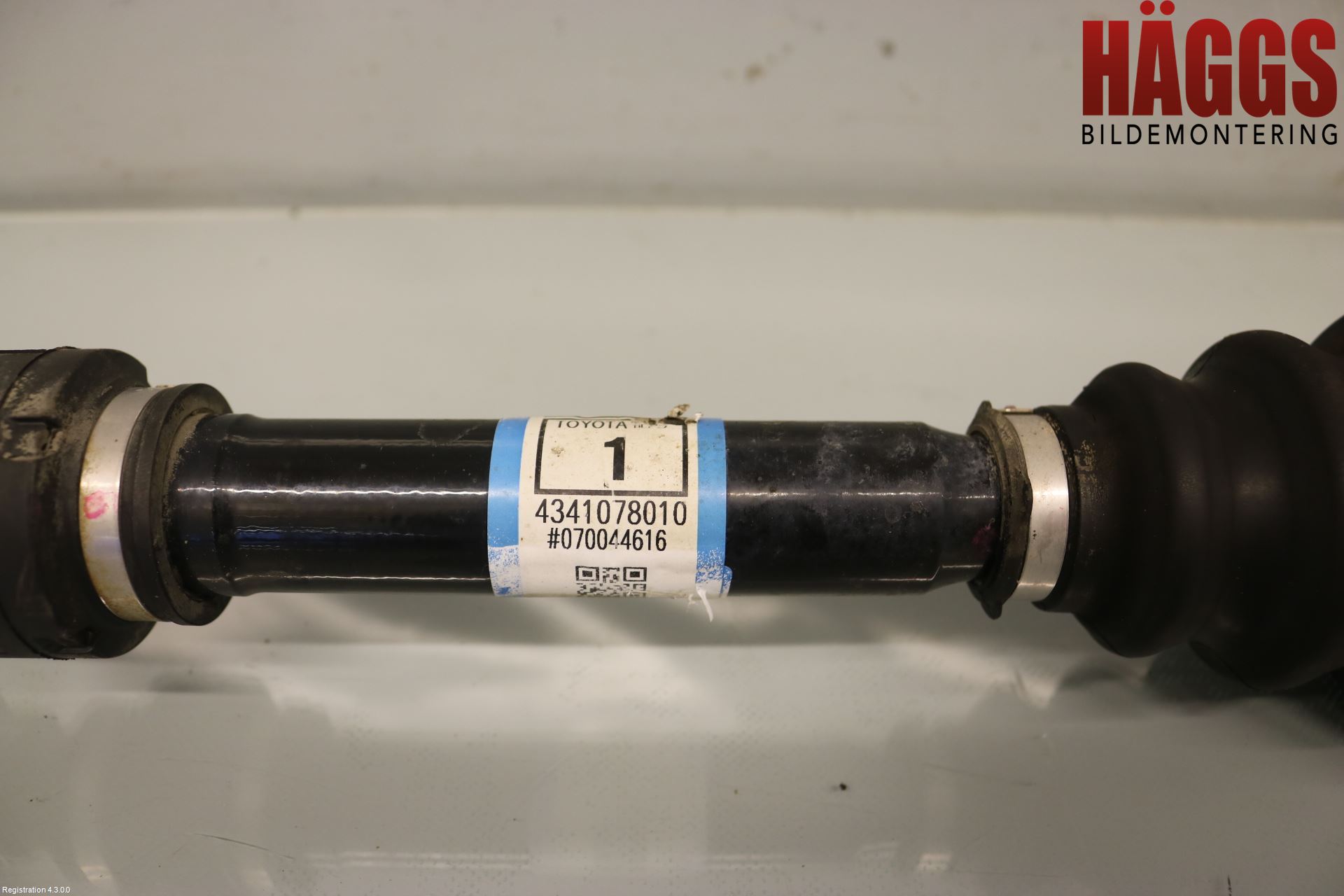Lexus NX 300h 15-21 Drivaxel Fram Höger